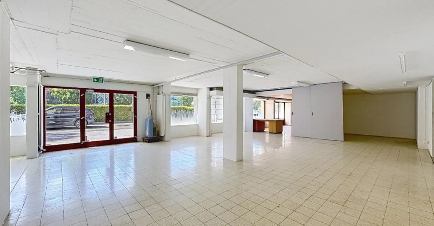 Espace Commercial au Centre de Sion - Photo 1 sur 9
