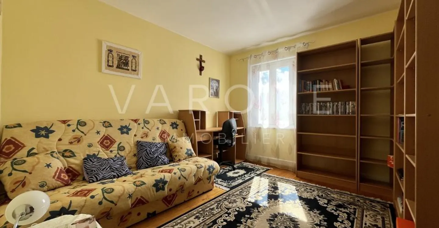 Charmantes Apartment in Drône - Foto 7 von 12