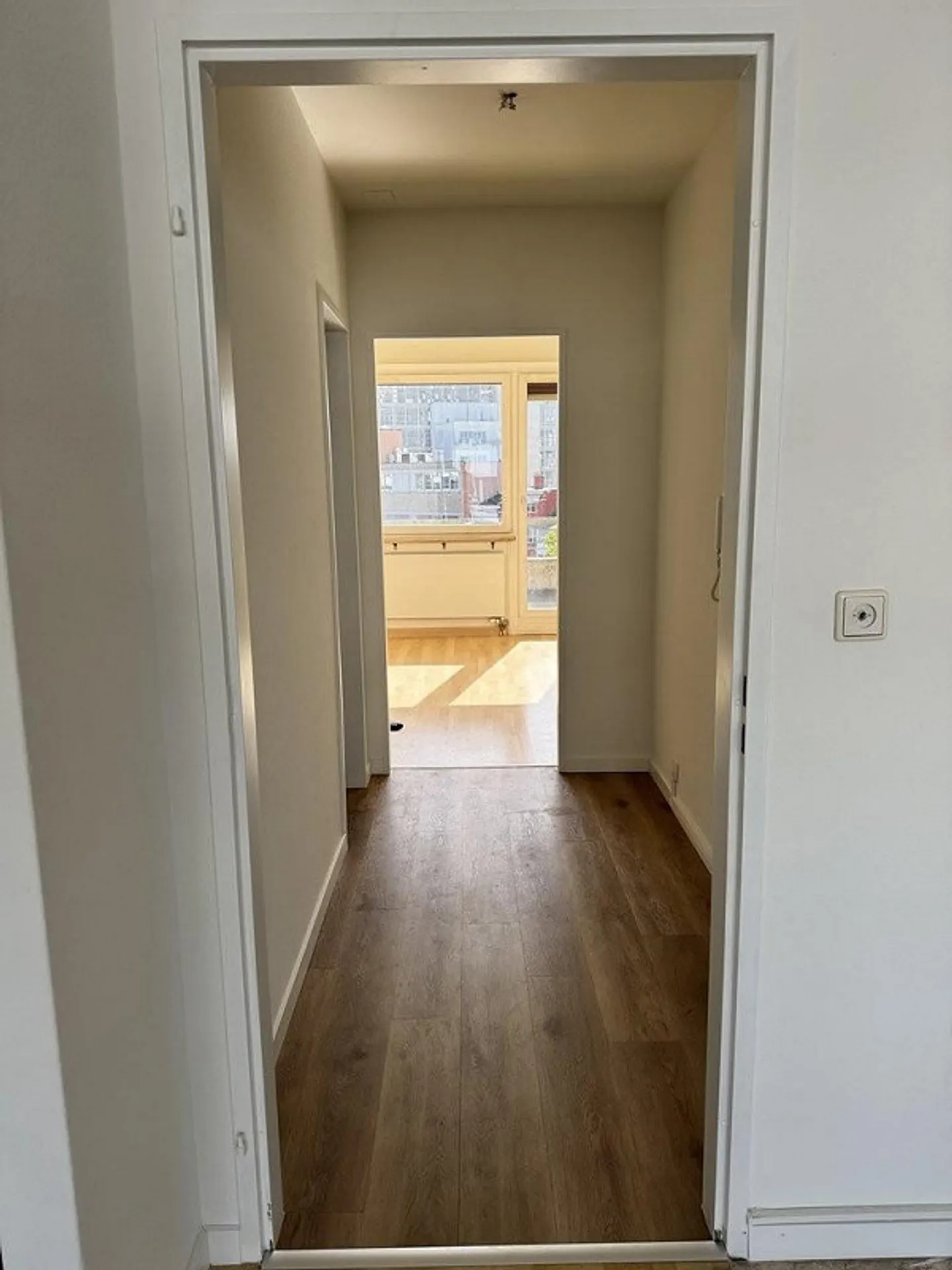 Helle 2-Zimmerwohnung in zentraler Lage - Foto 5 von 7