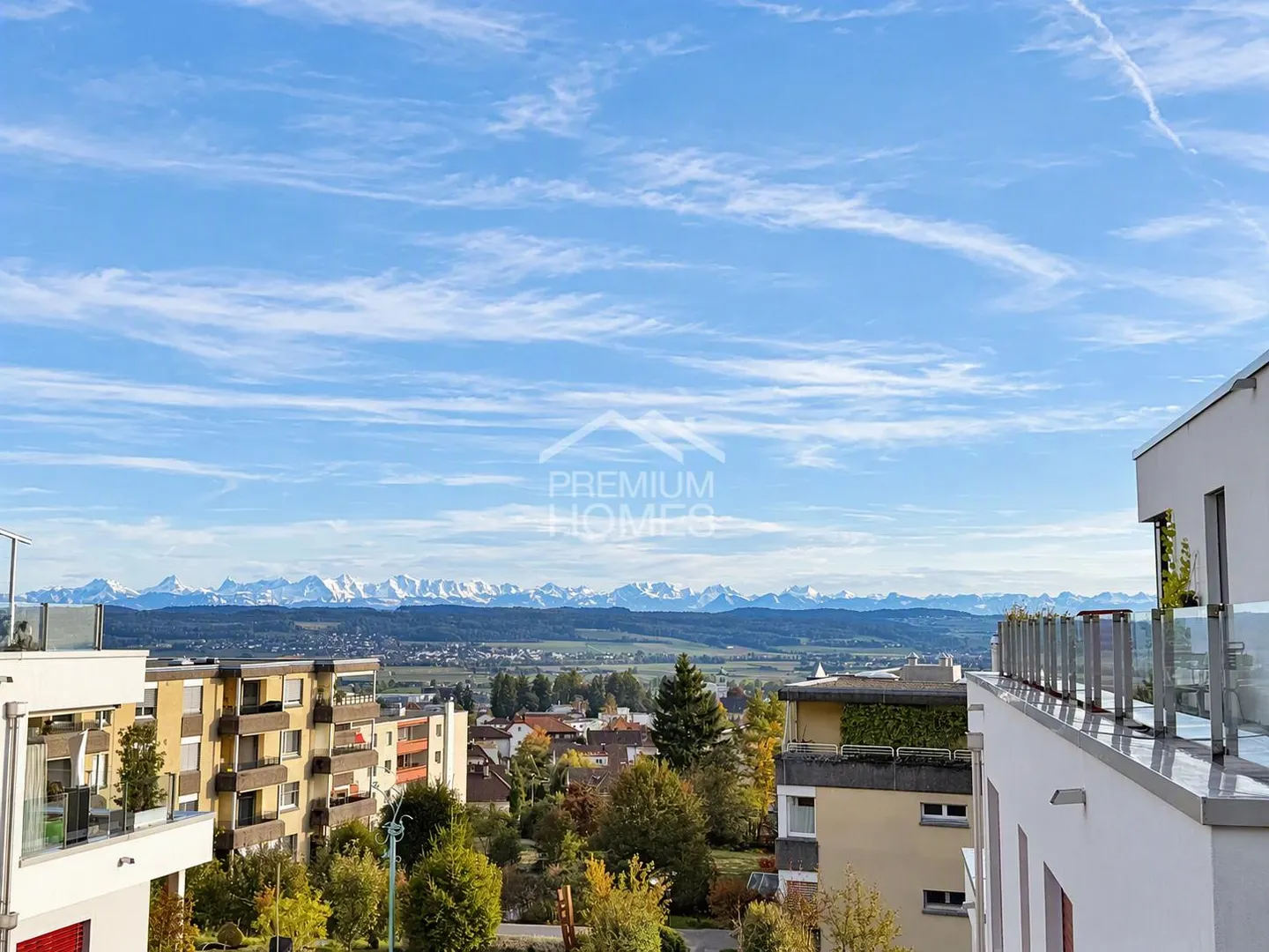 Dream apartment with sunny terrace & 0.9% mortgage interest - Photo 3 of 11