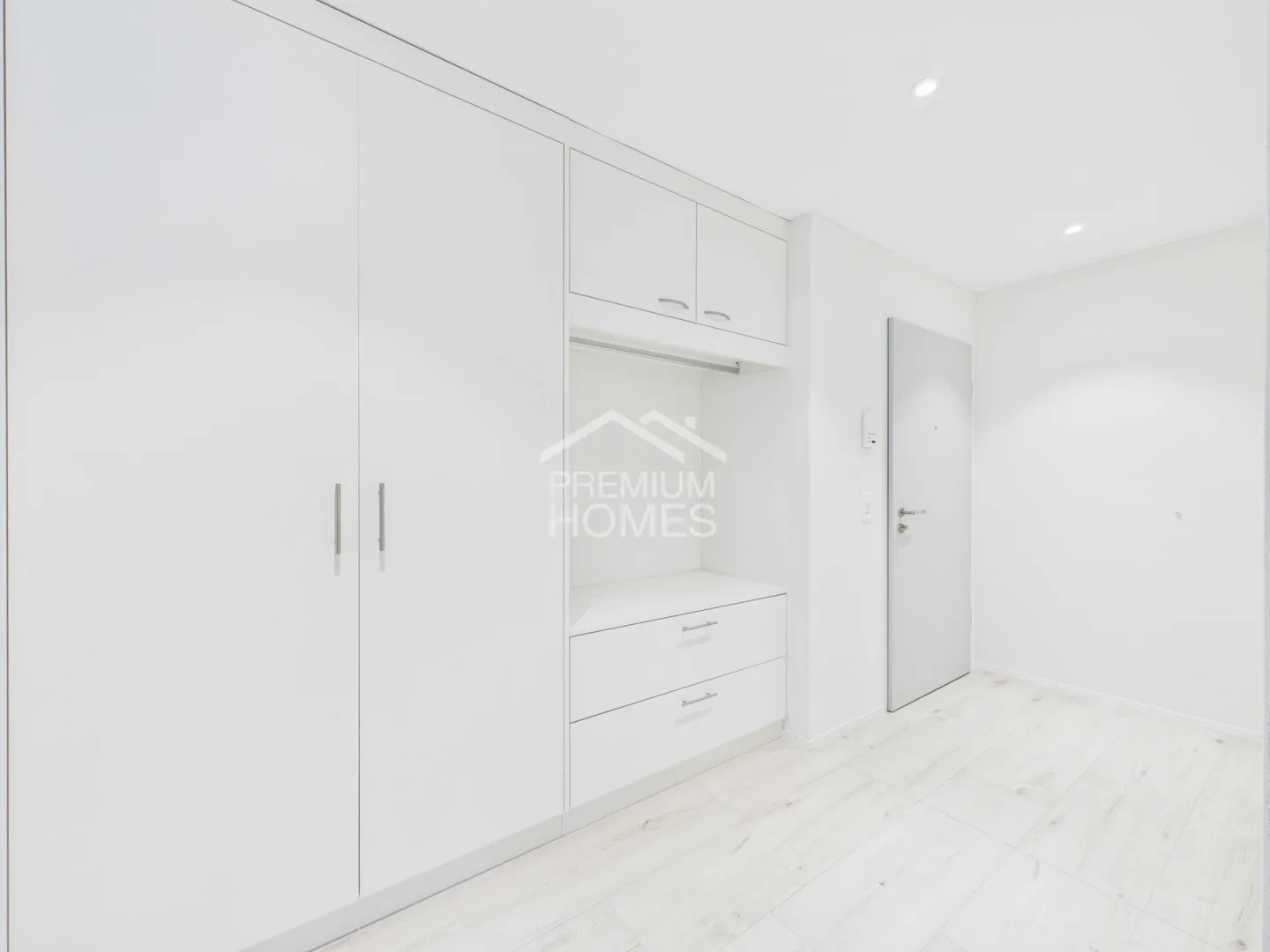 Dream apartment with sunny terrace & 0.9% mortgage interest - Photo 10 of 11