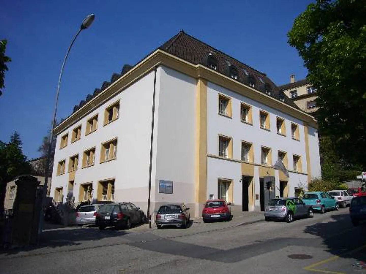 Ideally located - Next to the Palais du Peyrou - Photo 1 of 9