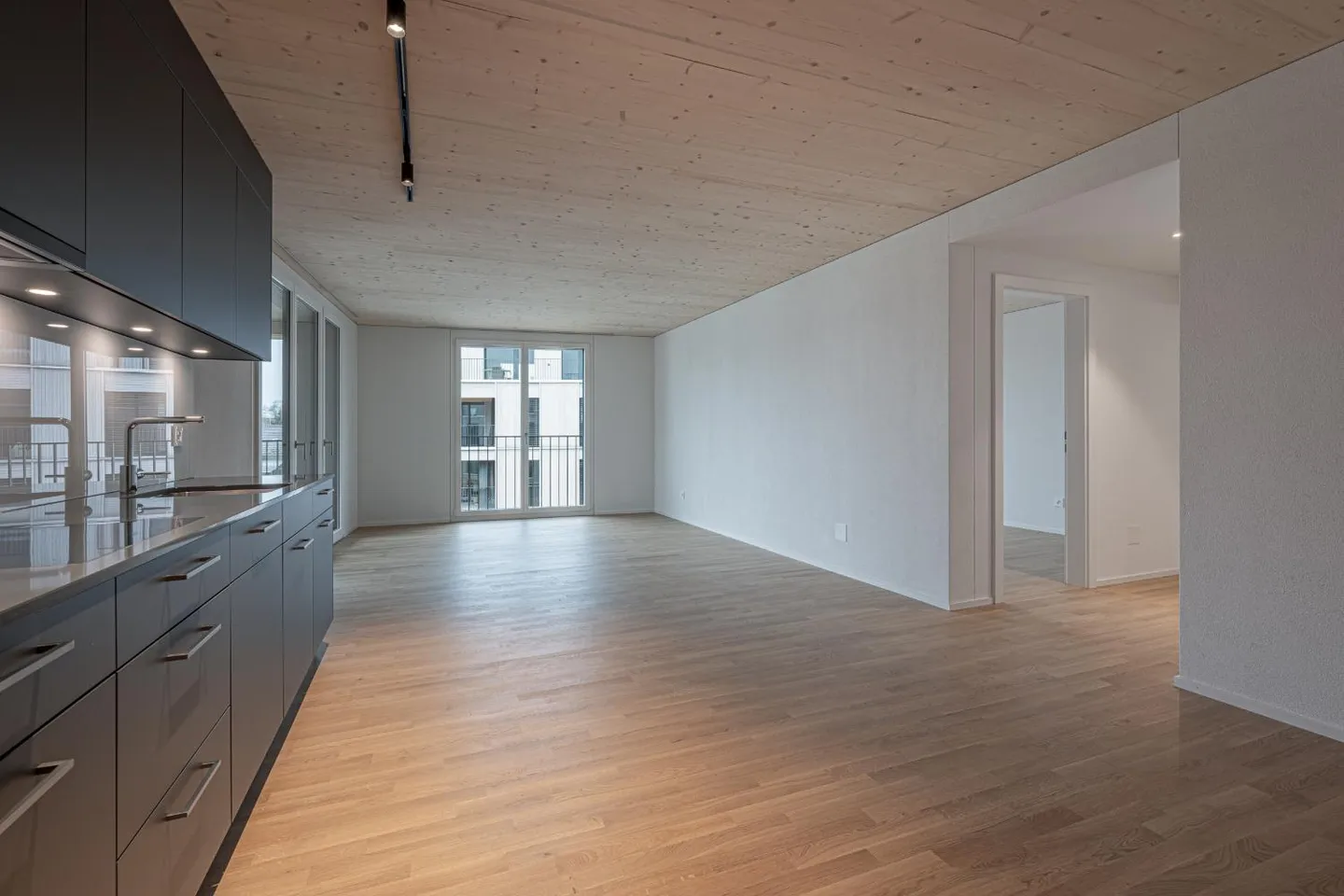 Appartement dans un emplacement idyllique au Pfannenstiel et au Greifensee - Photo 3 sur 10