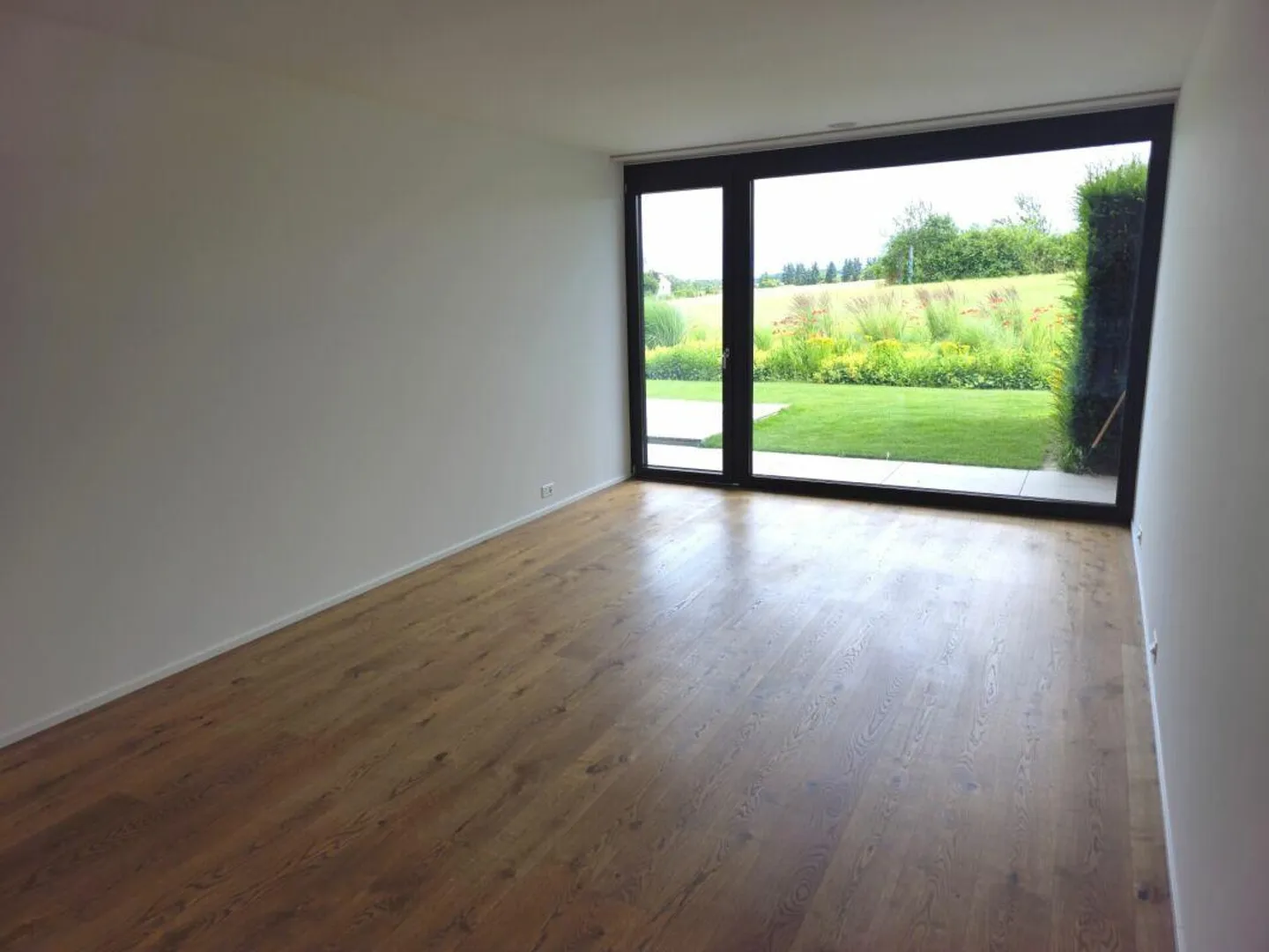 Appartement de location lumineux et spacieux de 4,5 pièces avec aménagement moderne et ... - Photo 5 sur 12