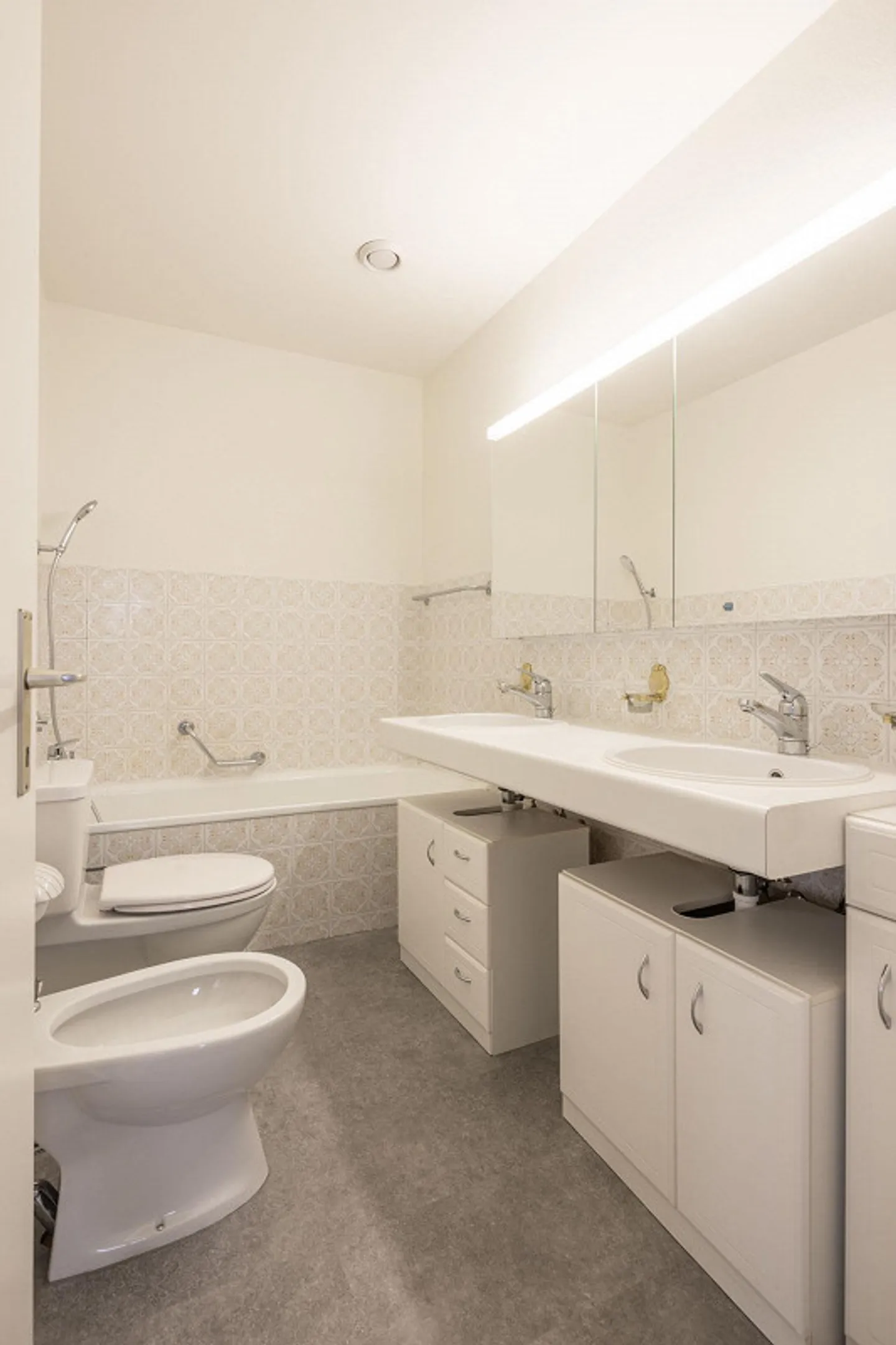 Appartamento attico 2 1/2 locali con grande terrazza - Foto 5 di 5