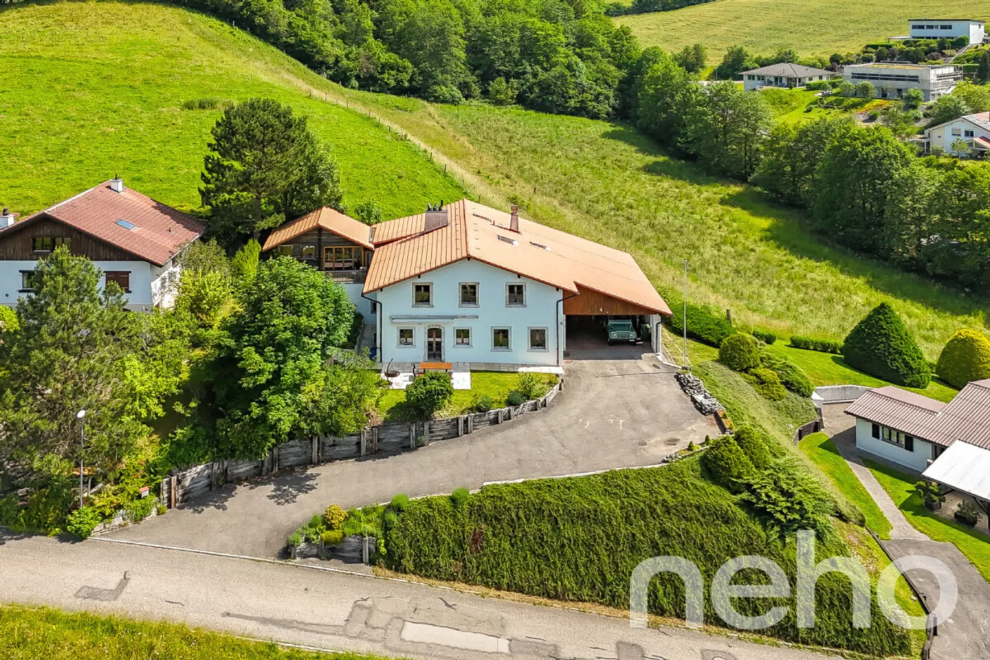Superbo oggetto di carattere con vista panoramica sulla campagna - Foto 2 di 13