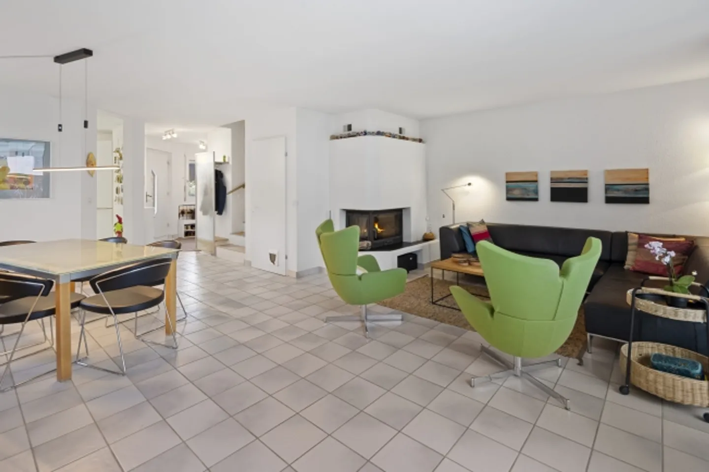 Oasis de vie bien entretenue avec beau jardin et de nombreux extras - Photo 2 sur 14