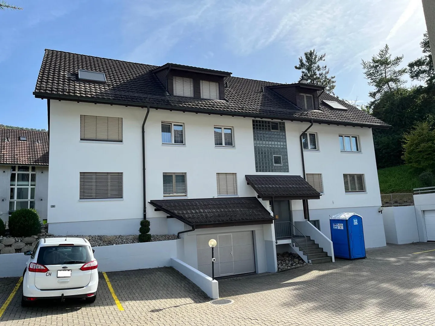 Appartement mansardé confortable de 3.5 pièces - Photo 1 sur 9