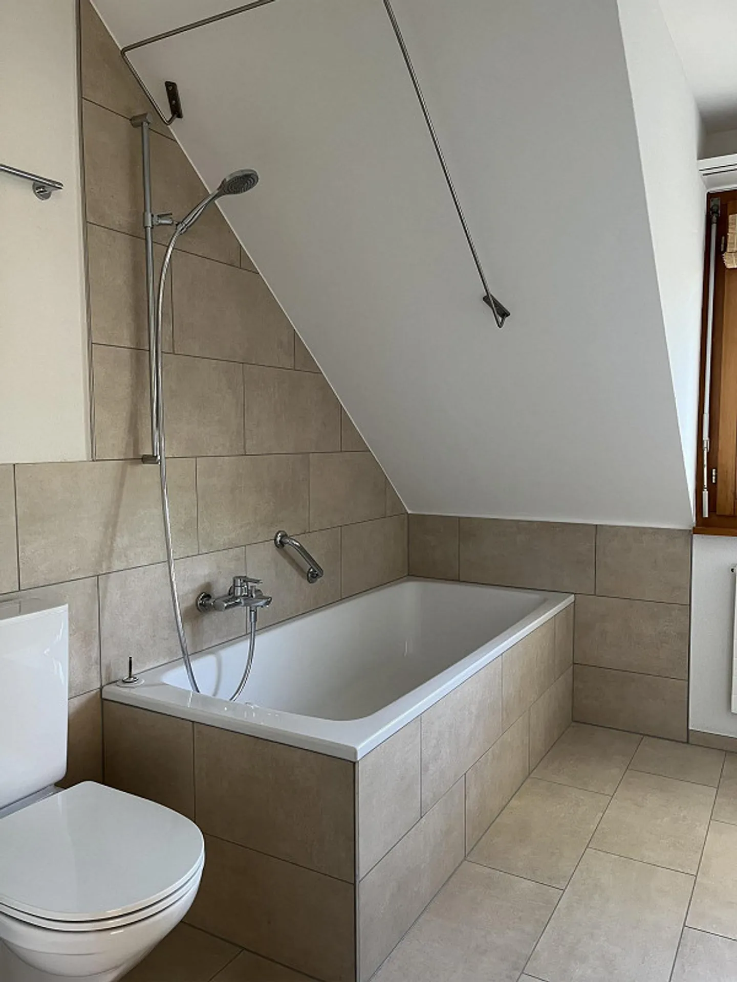Appartement mansardé confortable de 3.5 pièces - Photo 8 sur 9