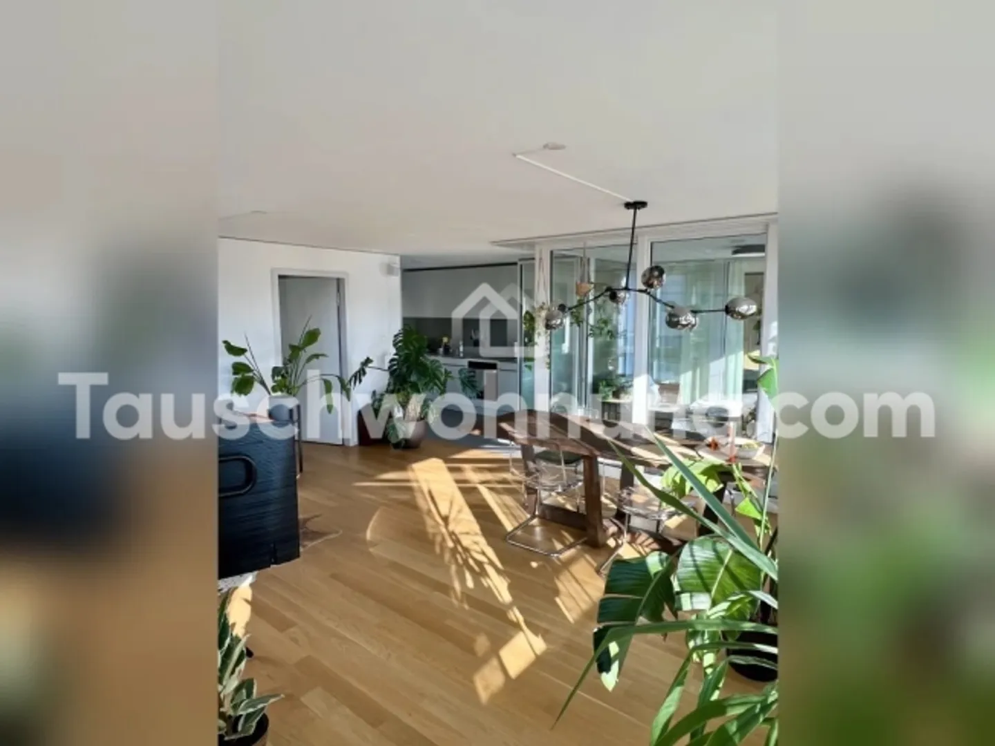 Light, Space, Plenty of Room – Living with Panoramic View - Photo 2 of 11