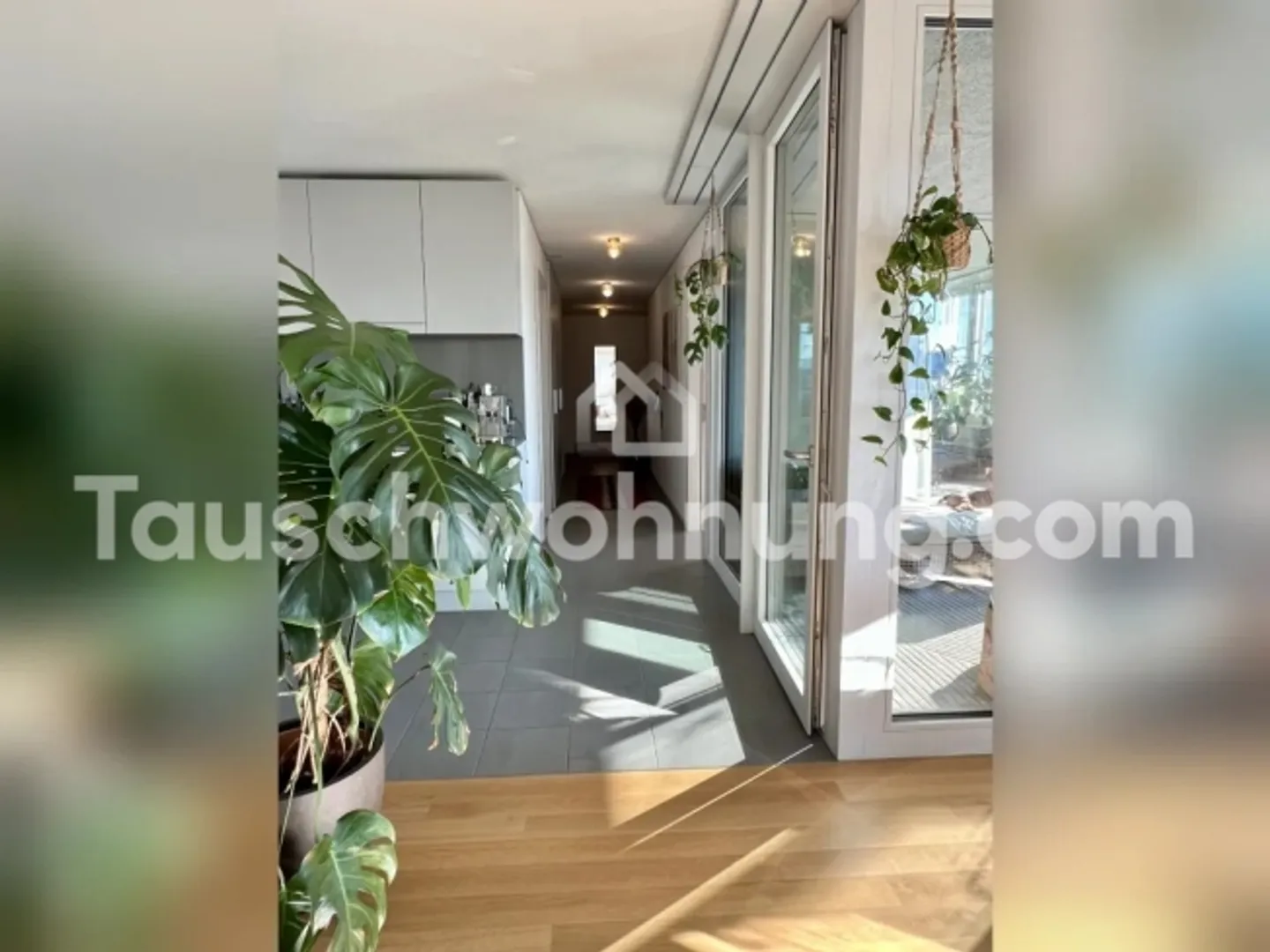 Light, Space, Plenty of Room – Living with Panoramic View - Photo 5 of 11