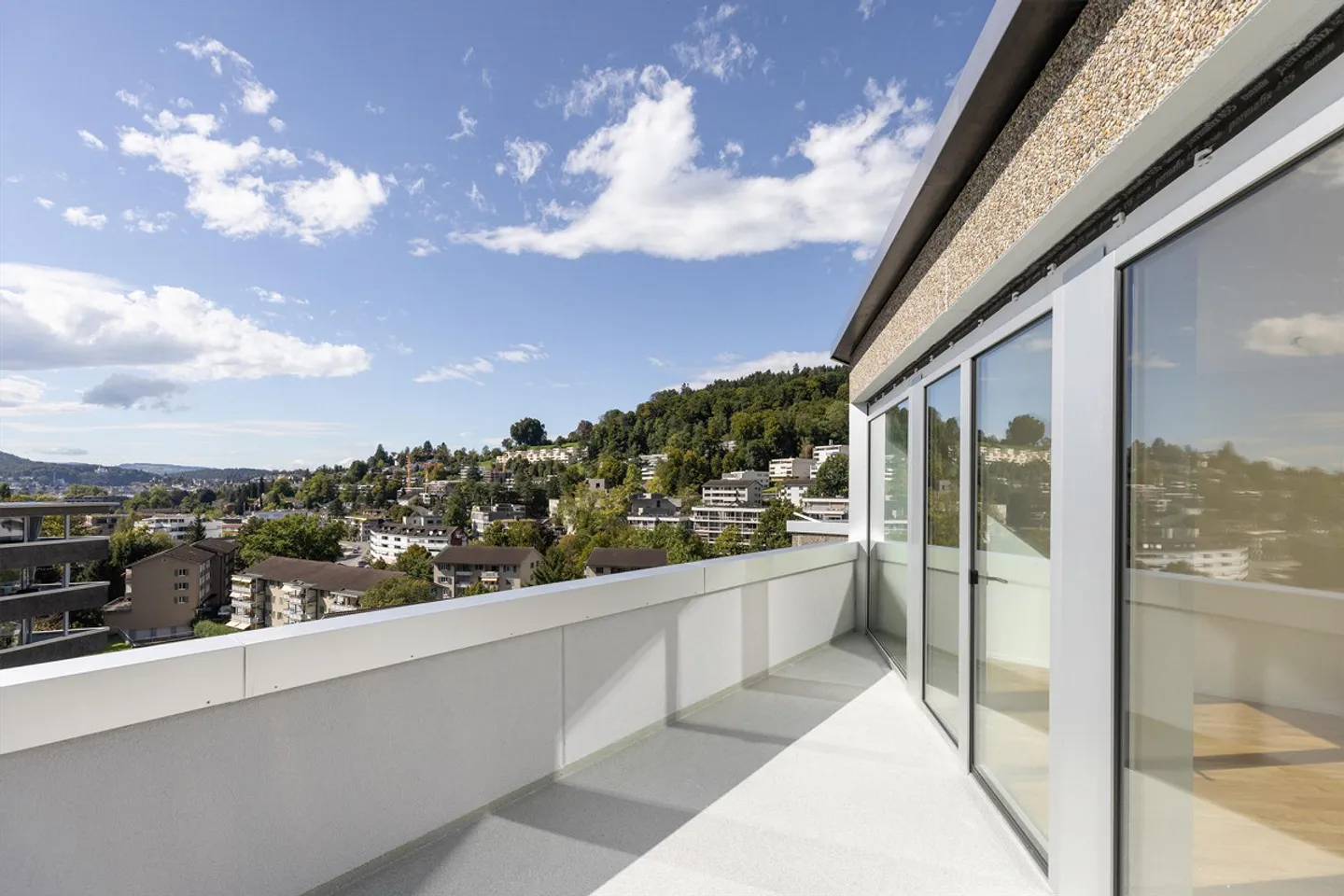 Attractive penthouse apartment - modernized and with a view of Lucerne - Photo 1 of 13