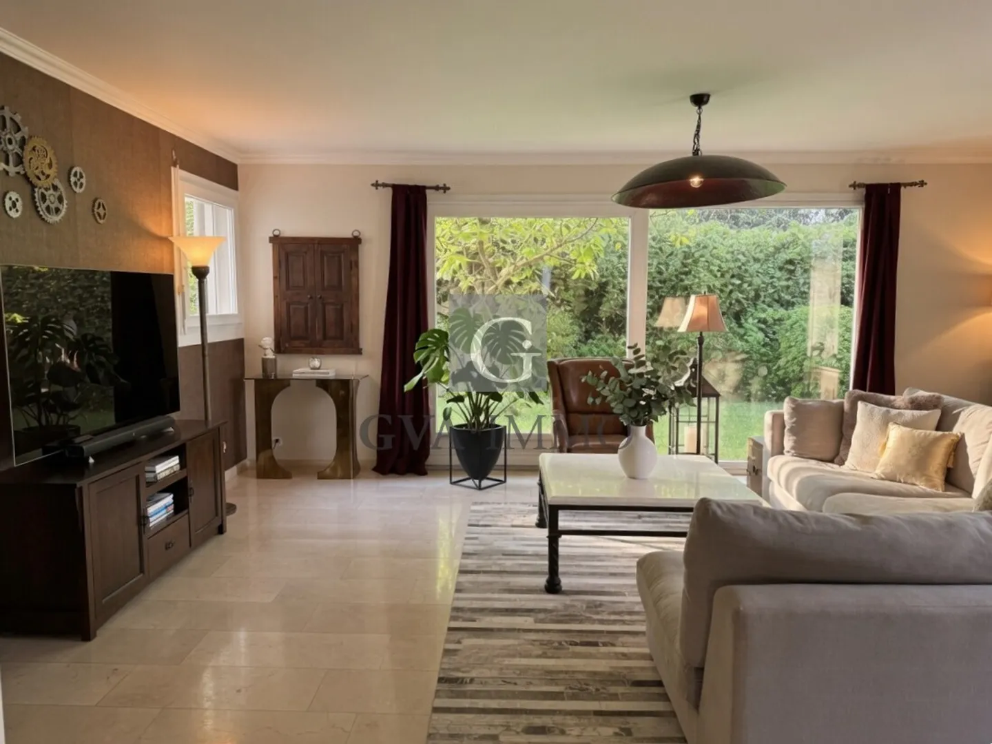 Elegant Detached Villa in Vésenaz - Photo 2 of 18