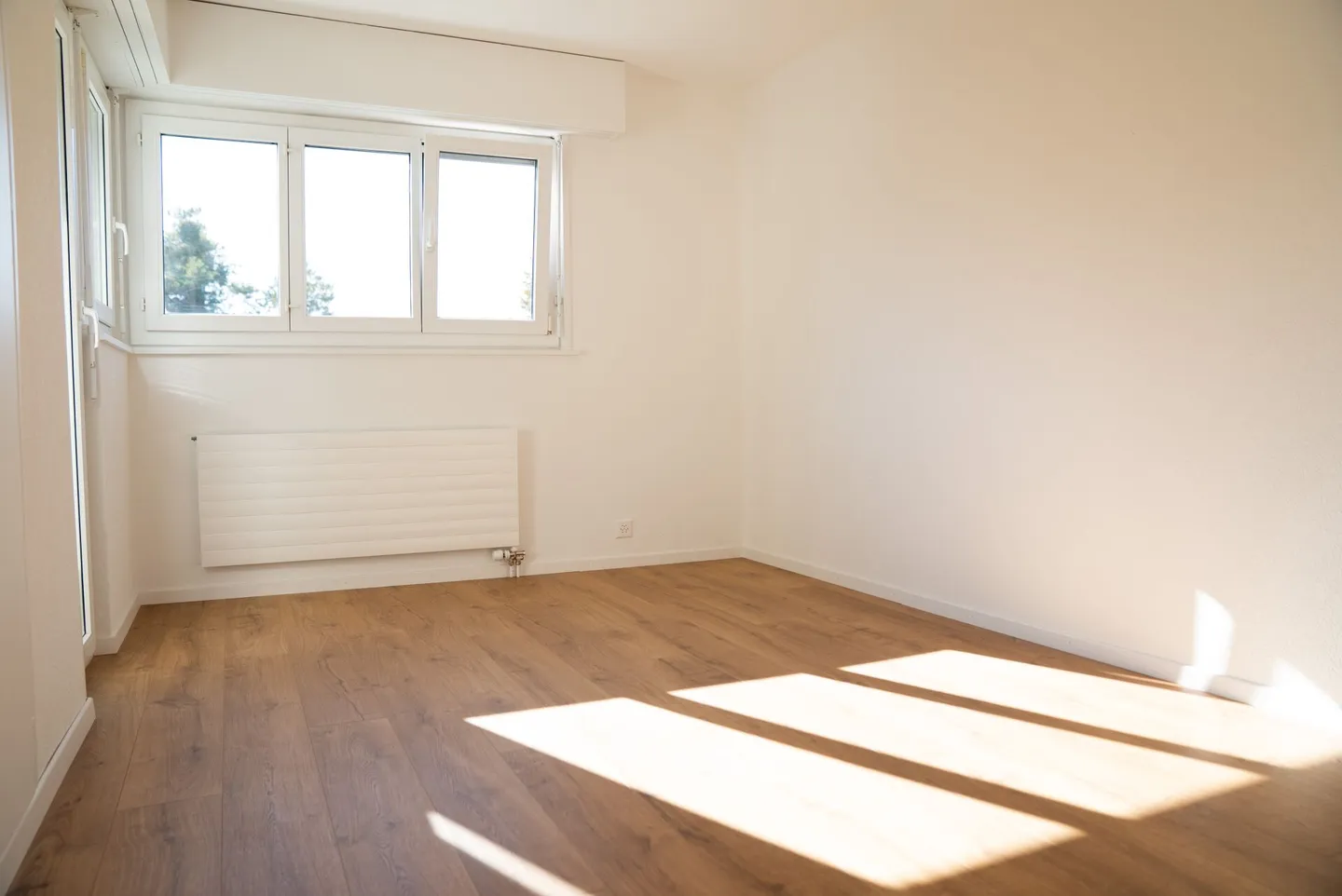 Magnifica Ristrutturazione di un Appartamento di 3.5 Locali a Sion - Foto 4 di 11