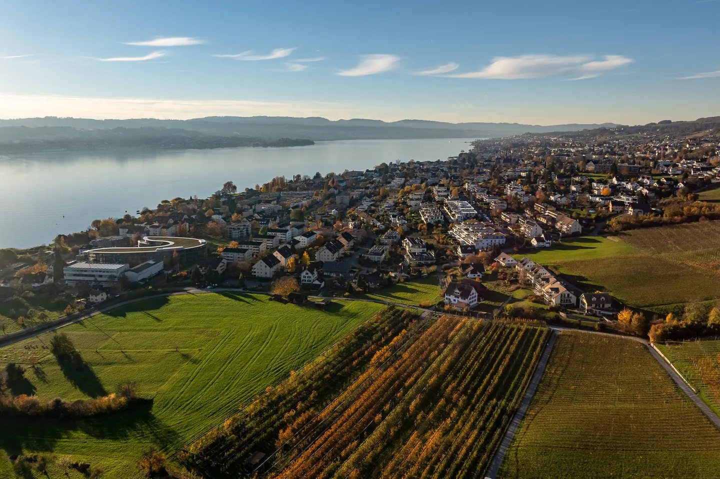 Exklusive Terrassenwohnung mit Berg- und Seeblick - Foto 7 von 8