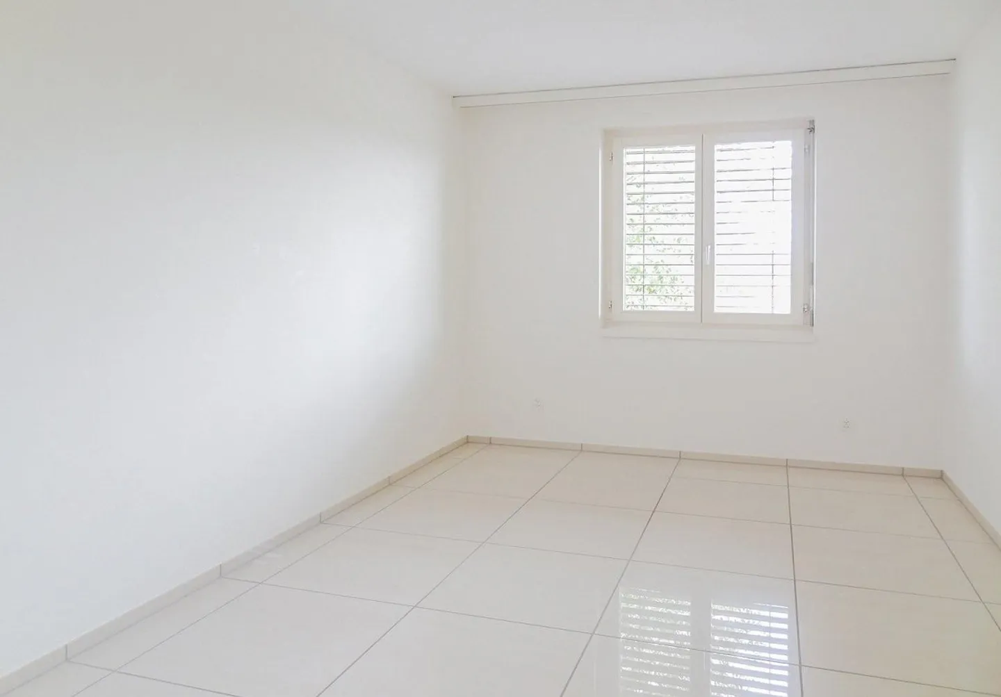 Fancy some fresh air? - Photo 4 of 5