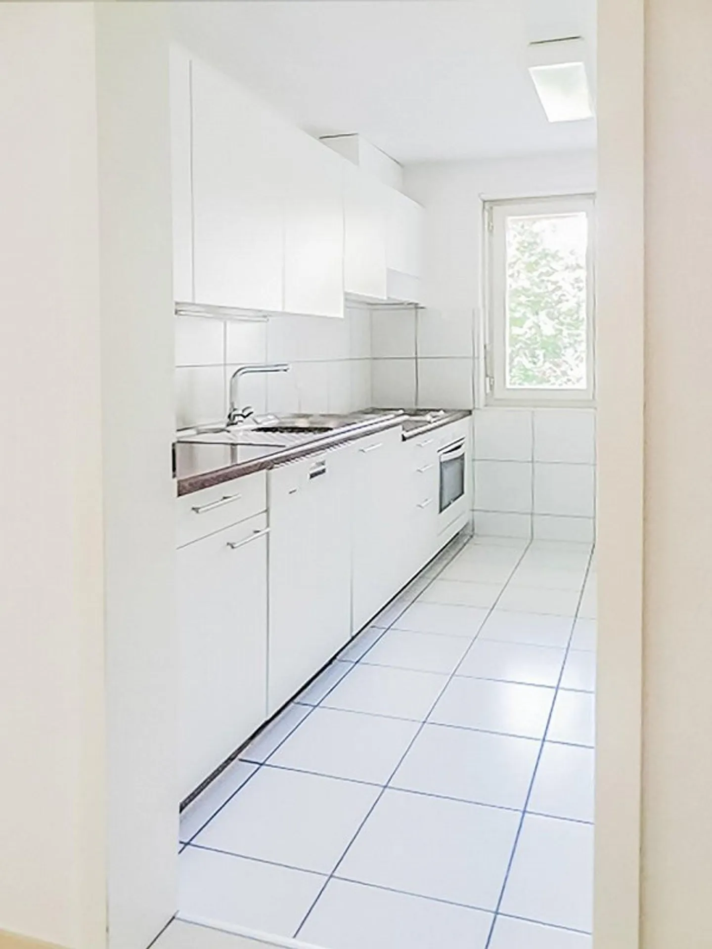 Fancy some fresh air? - Photo 2 of 5