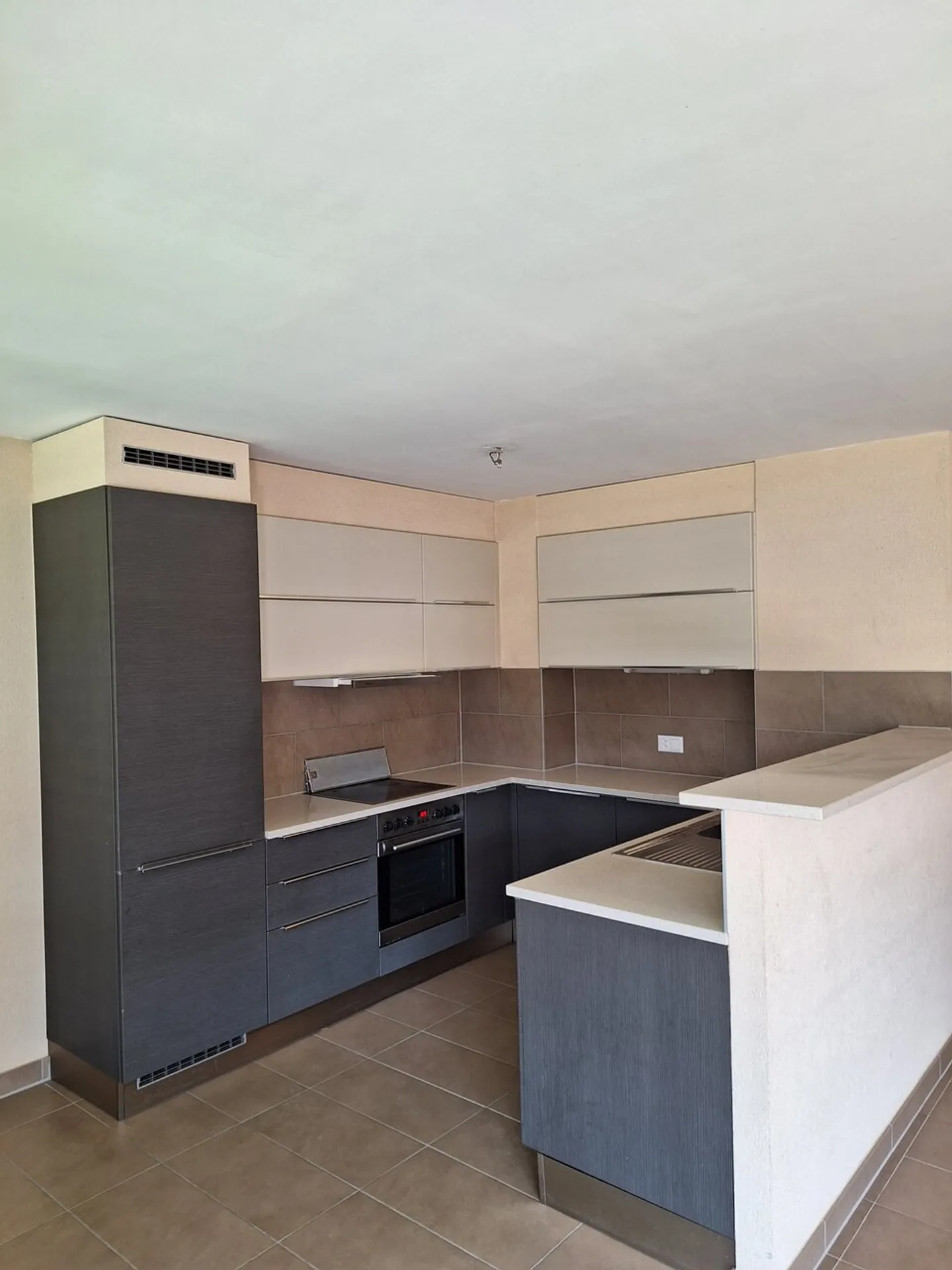 Appartement avec 3,5 pièces au 2ème étage - Photo 3 sur 6