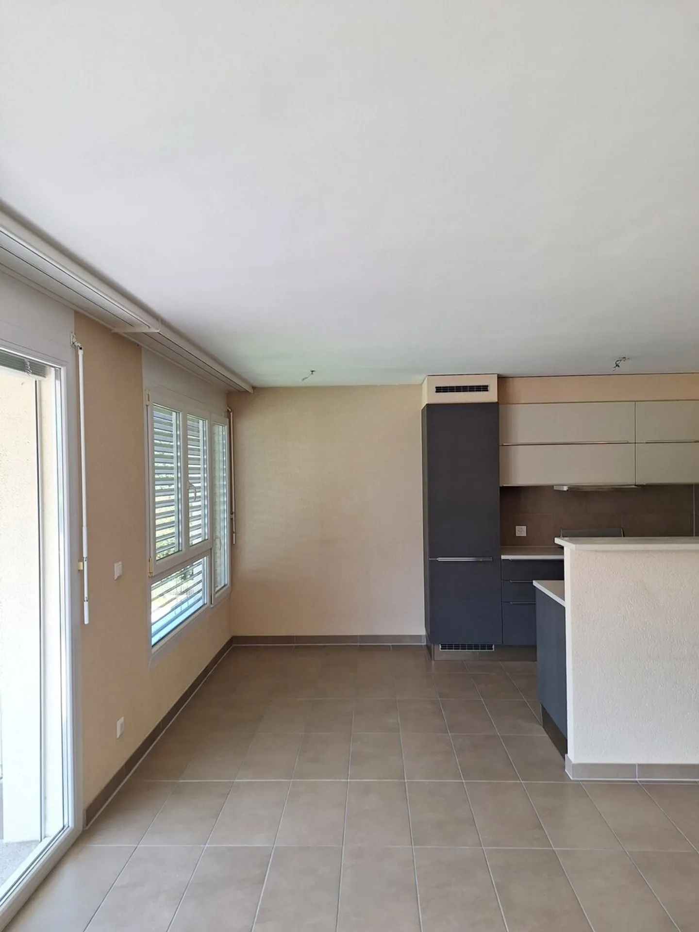 Appartement avec 3,5 pièces au 2ème étage - Photo 4 sur 6