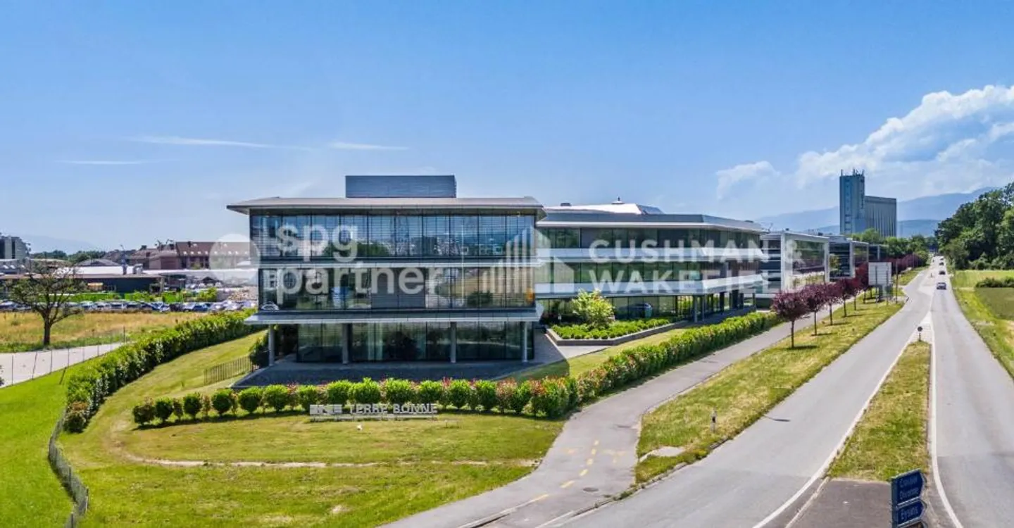 Plug & Play Offices in a high-end building in Terre Bonne Nyon - Crassier 3 - Photo 11 of 12
