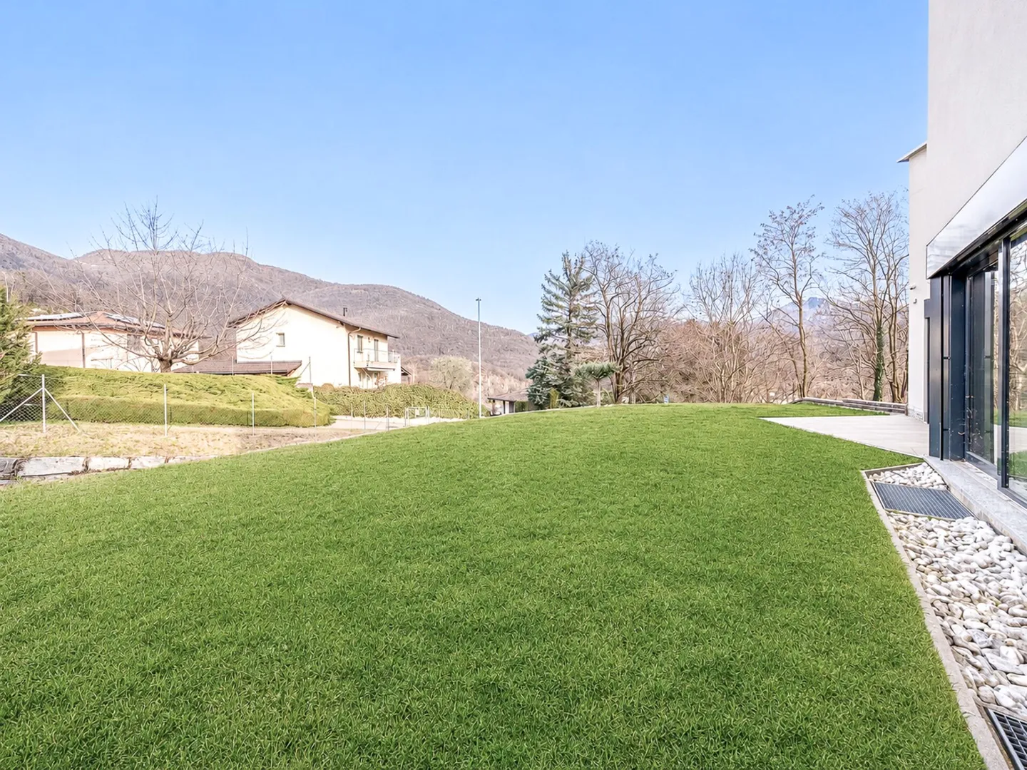 Moderne Einfamilienhaus mit 6 Zimmern. - Foto 13 von 13