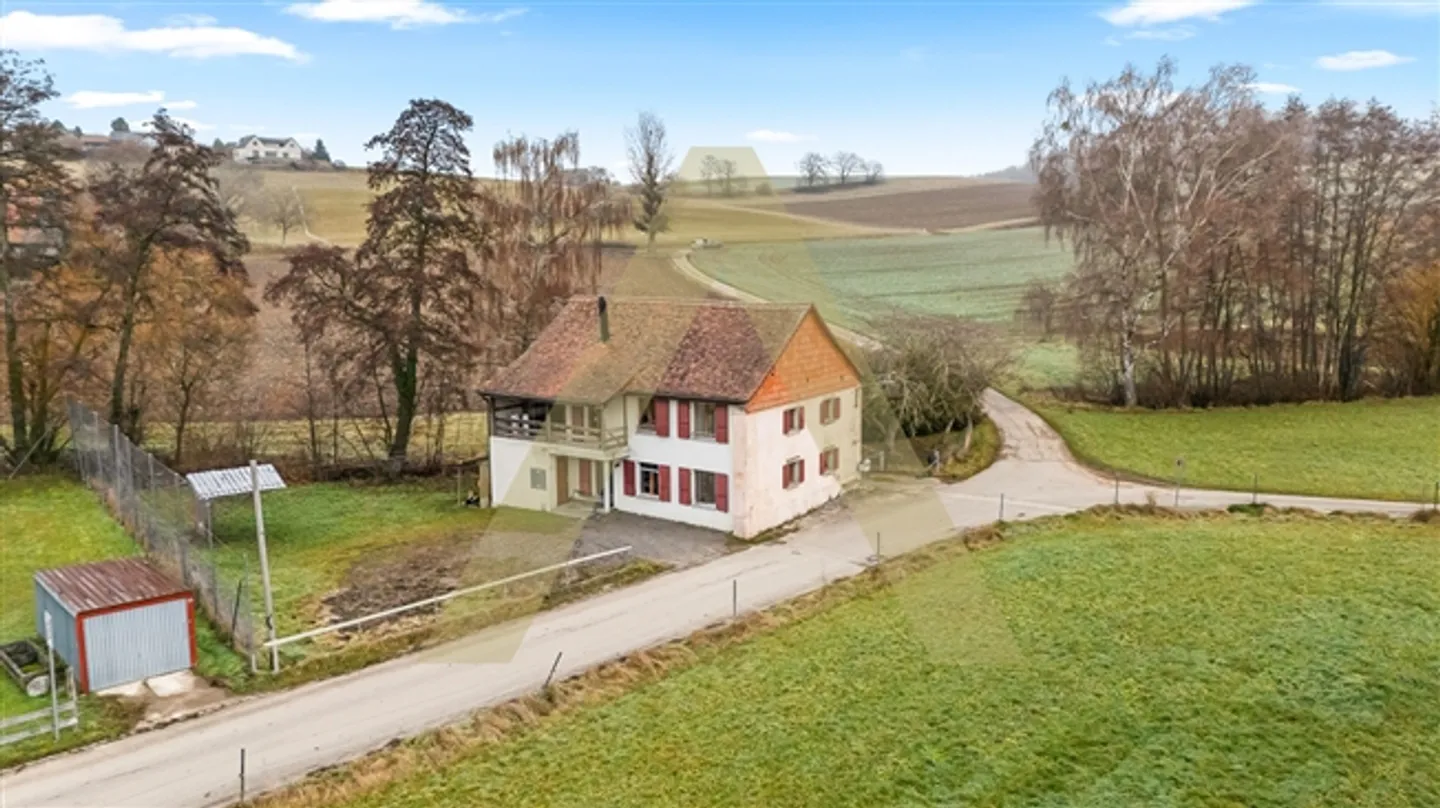 Apartment with Garden 5 Minutes from Payerne - Photo 6 of 8