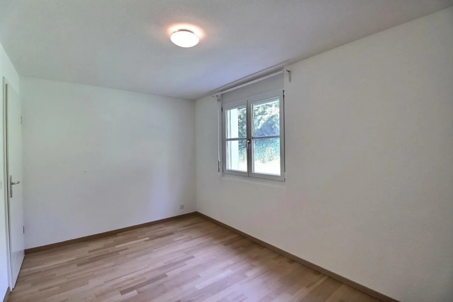 SEHR Ruhige Nachbarschaft - SCHÖNE FREIE AUSSICHT - Foto 11 von 13
