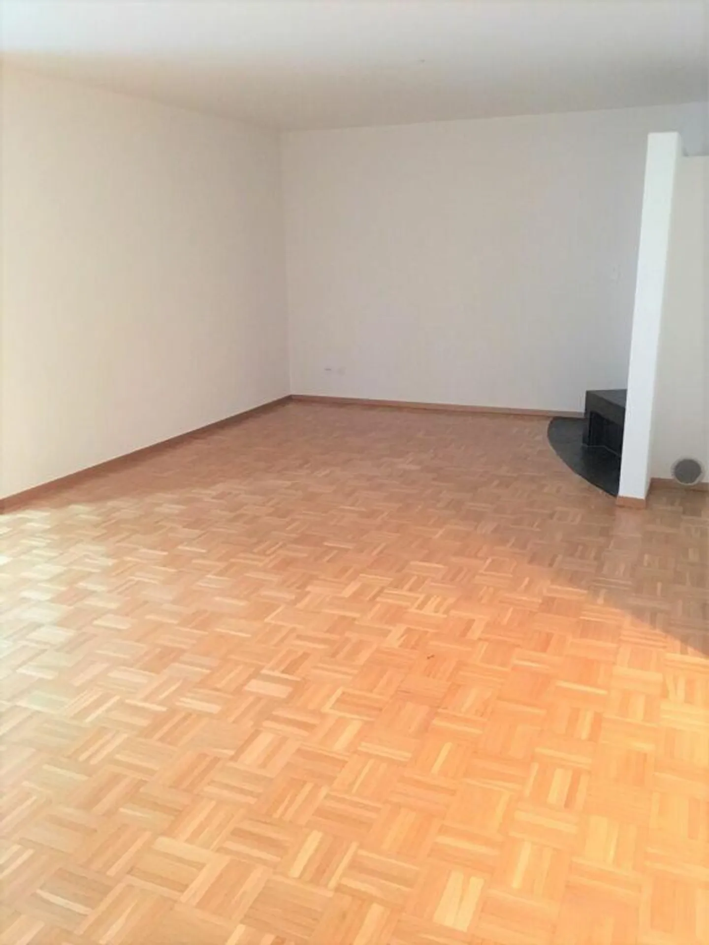 Charmante appartement de 3,5 pièces dans un endroit calme - Photo 7 sur 10