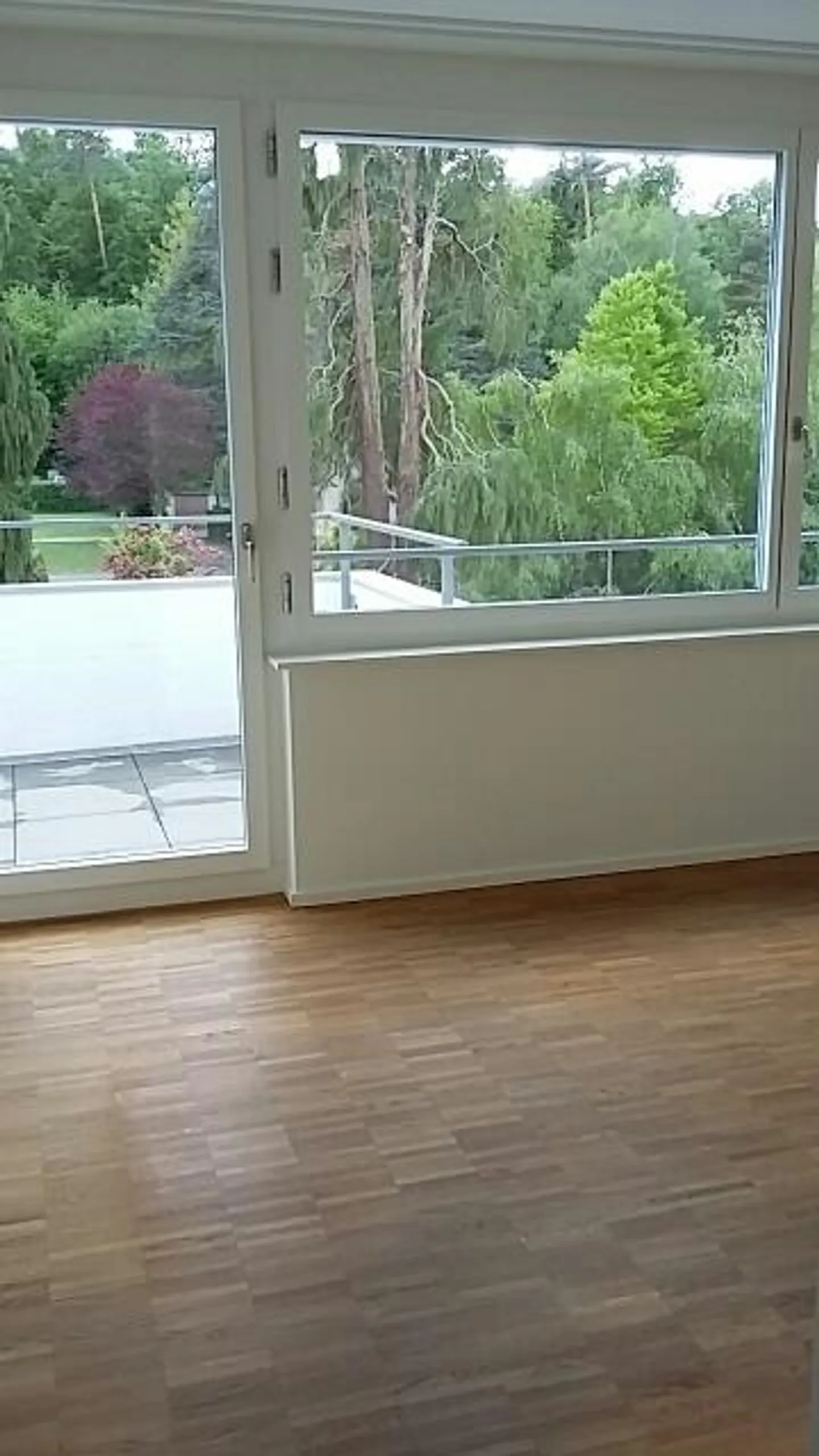 Modern apartment with spacious roof terrace - Photo 8 of 12