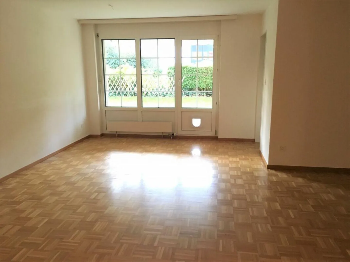 Charmante appartement de 3,5 pièces dans un endroit calme - Photo 2 sur 10