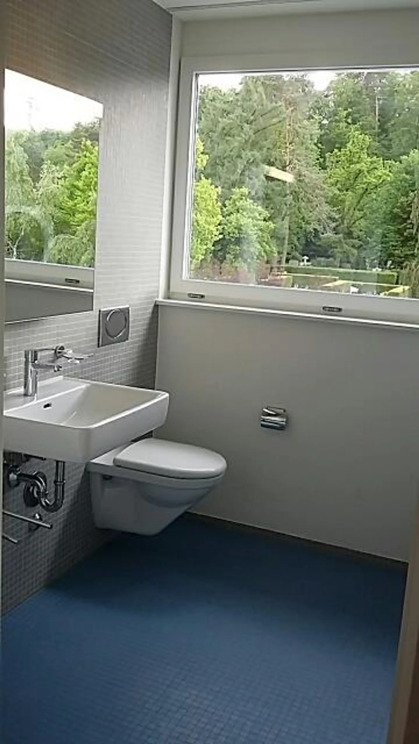 Modern apartment with spacious roof terrace - Photo 9 of 12