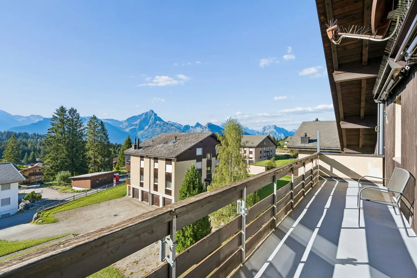 Charmante Dachgeschosswohnung mit Bergblick - Foto 10 von 12
