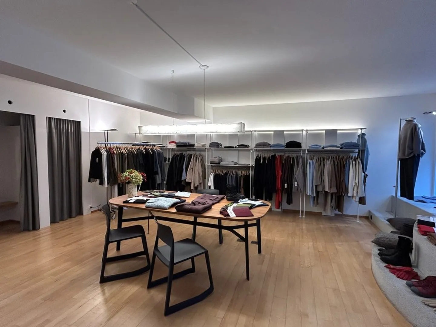 Commercio - Foto 1 di 5