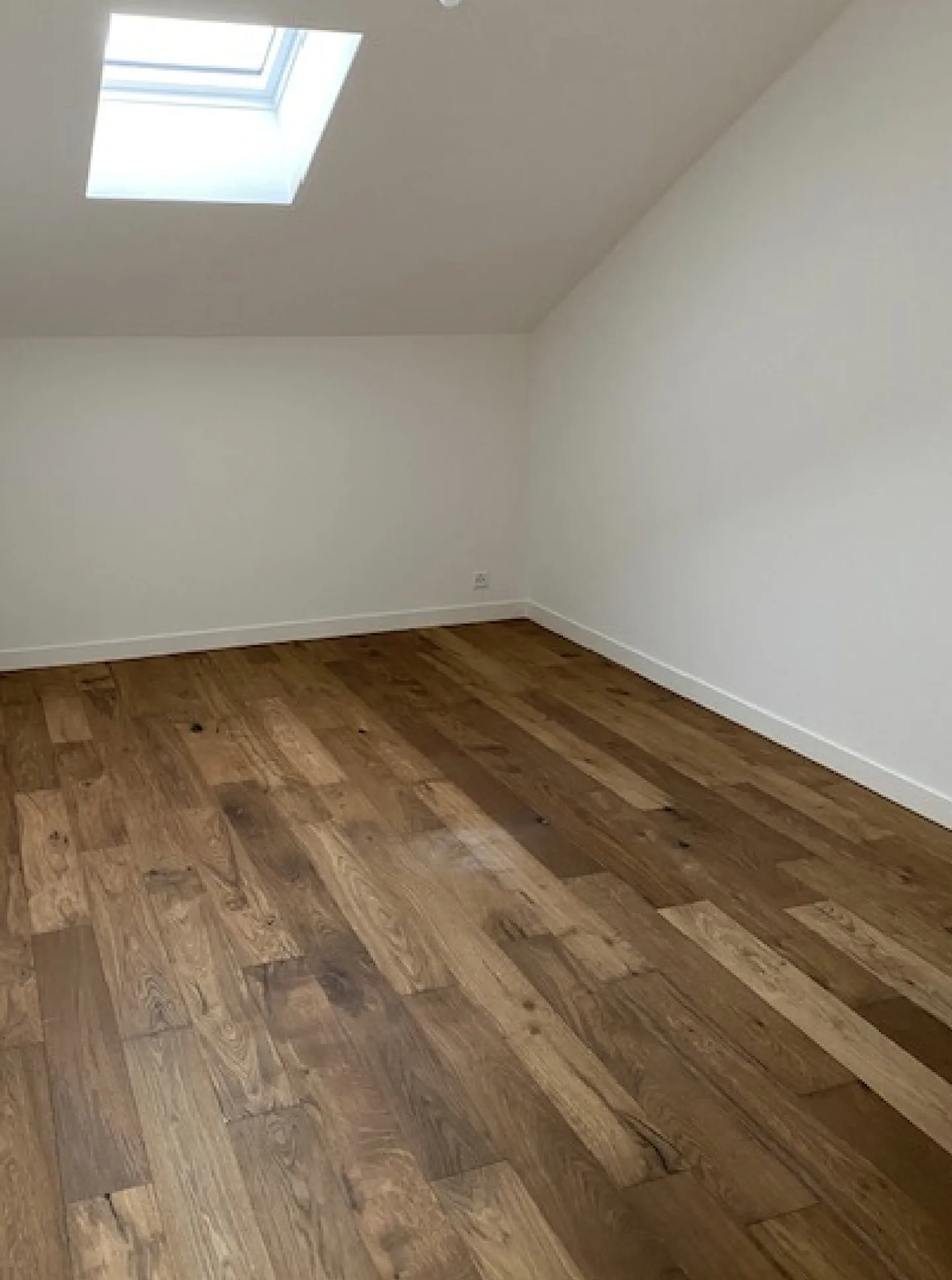 Maison contiguë 5 pièces - Photo 7 sur 8