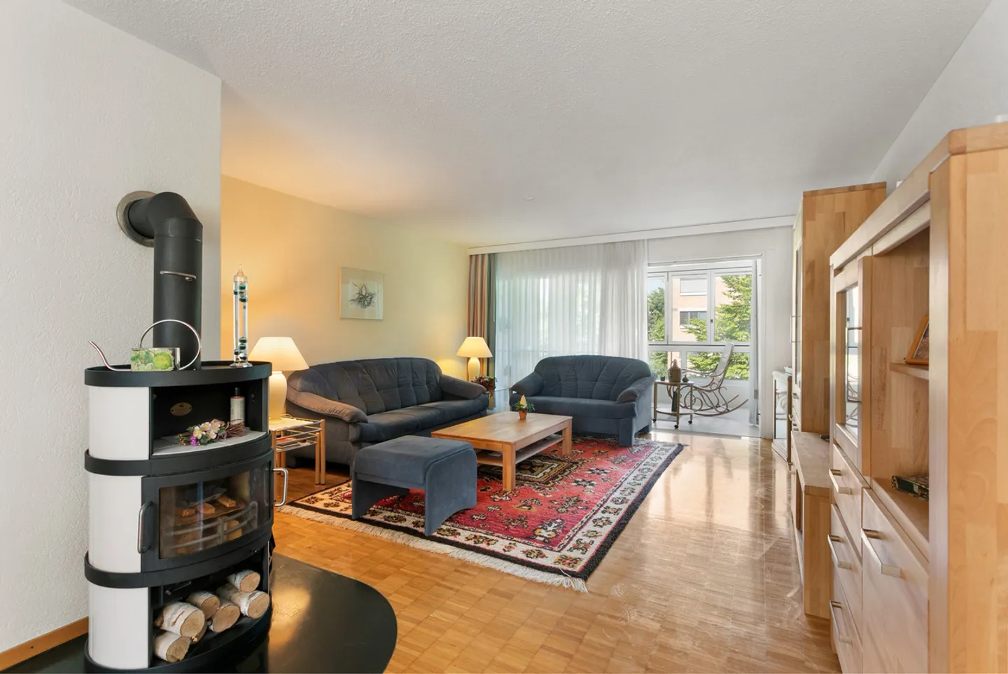 Cozy and Comfortable - Easy Living - Photo 3 of 8