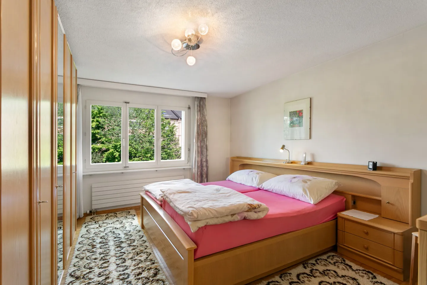 Cozy and Comfortable - Easy Living - Photo 5 of 8