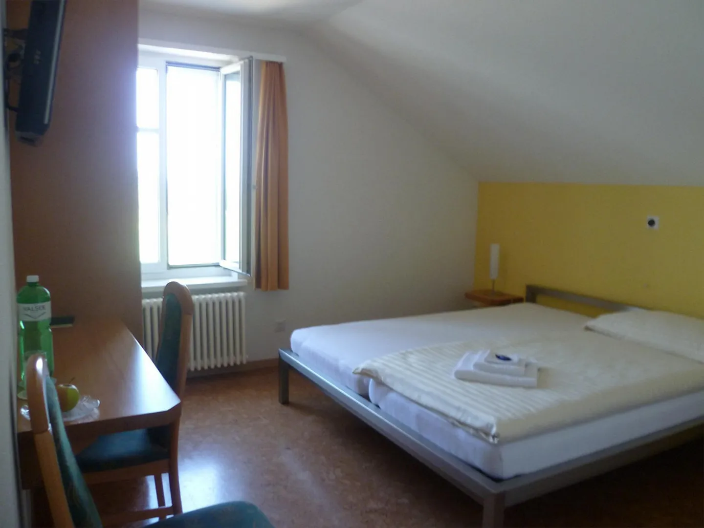 Bella camera singola, arredata, in una posizione centrale a Güttingen - Foto 2 di 3