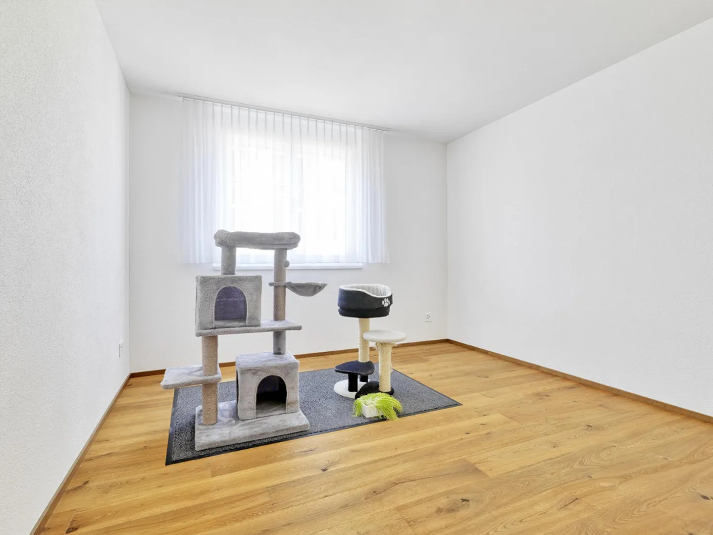 Moderne 4,5-Zimmer-Wohnung mit grossem Balkon in Salmsach - Foto 5 von 13