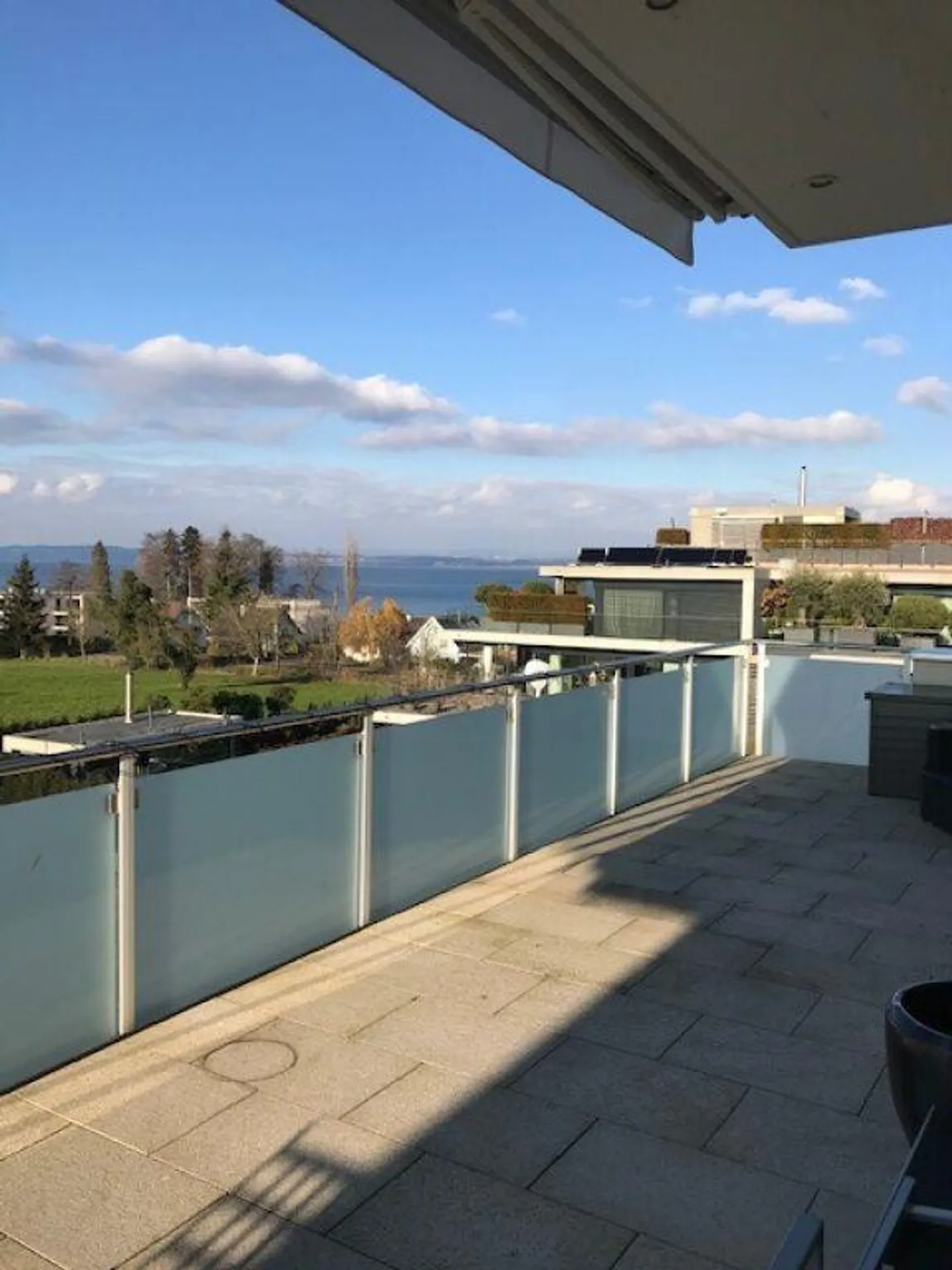 Vivre avec style dans un emplacement privilégié - Photo 1 sur 11