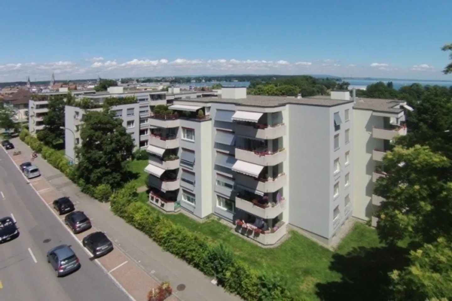 «Hier ist Ihr Motorrad gut parkiert» - Foto 2 von 2