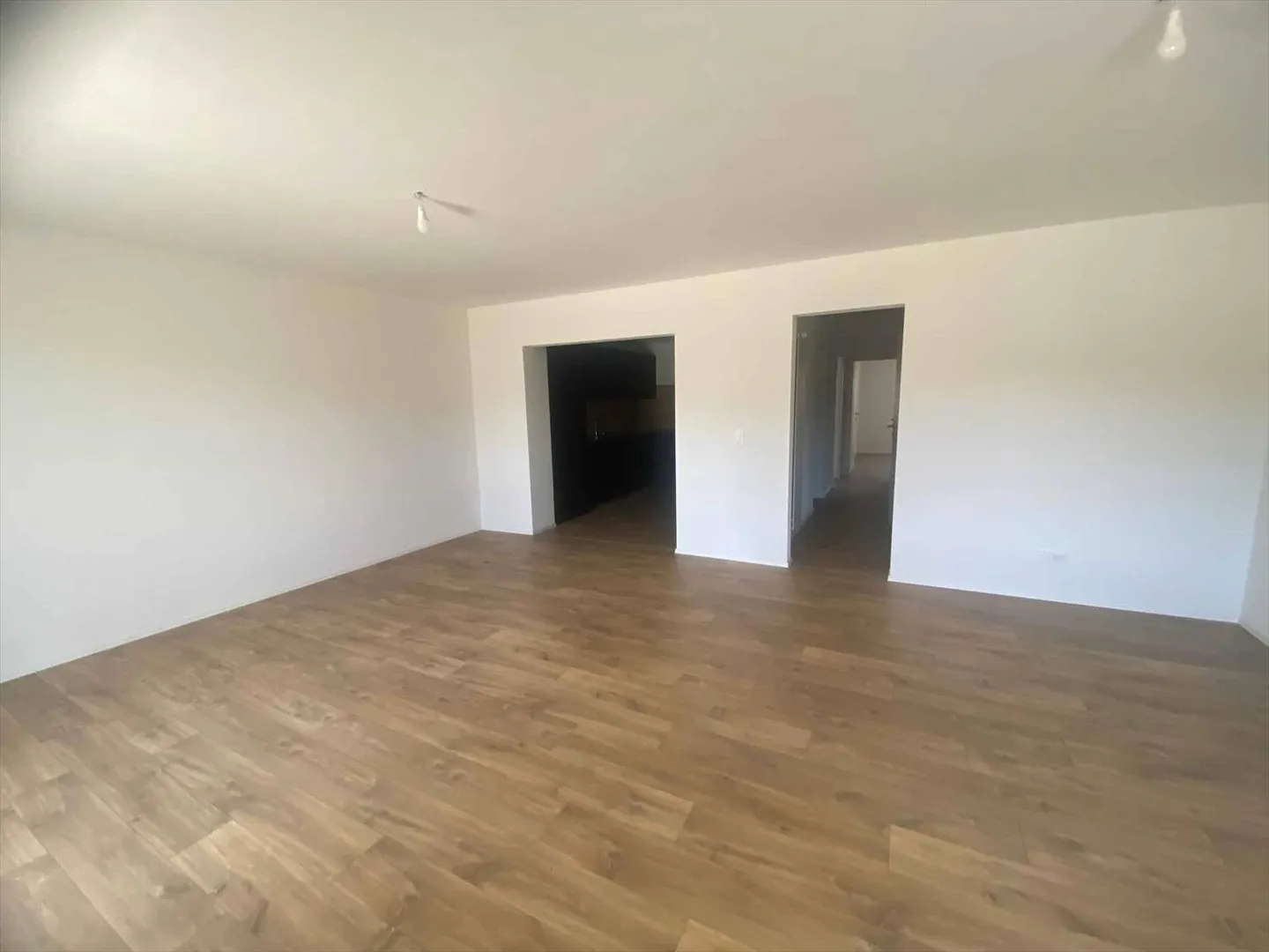 Komplette Renovierung, wunderschöne neue Wohnung im 1. Stock - Foto 4 von 7