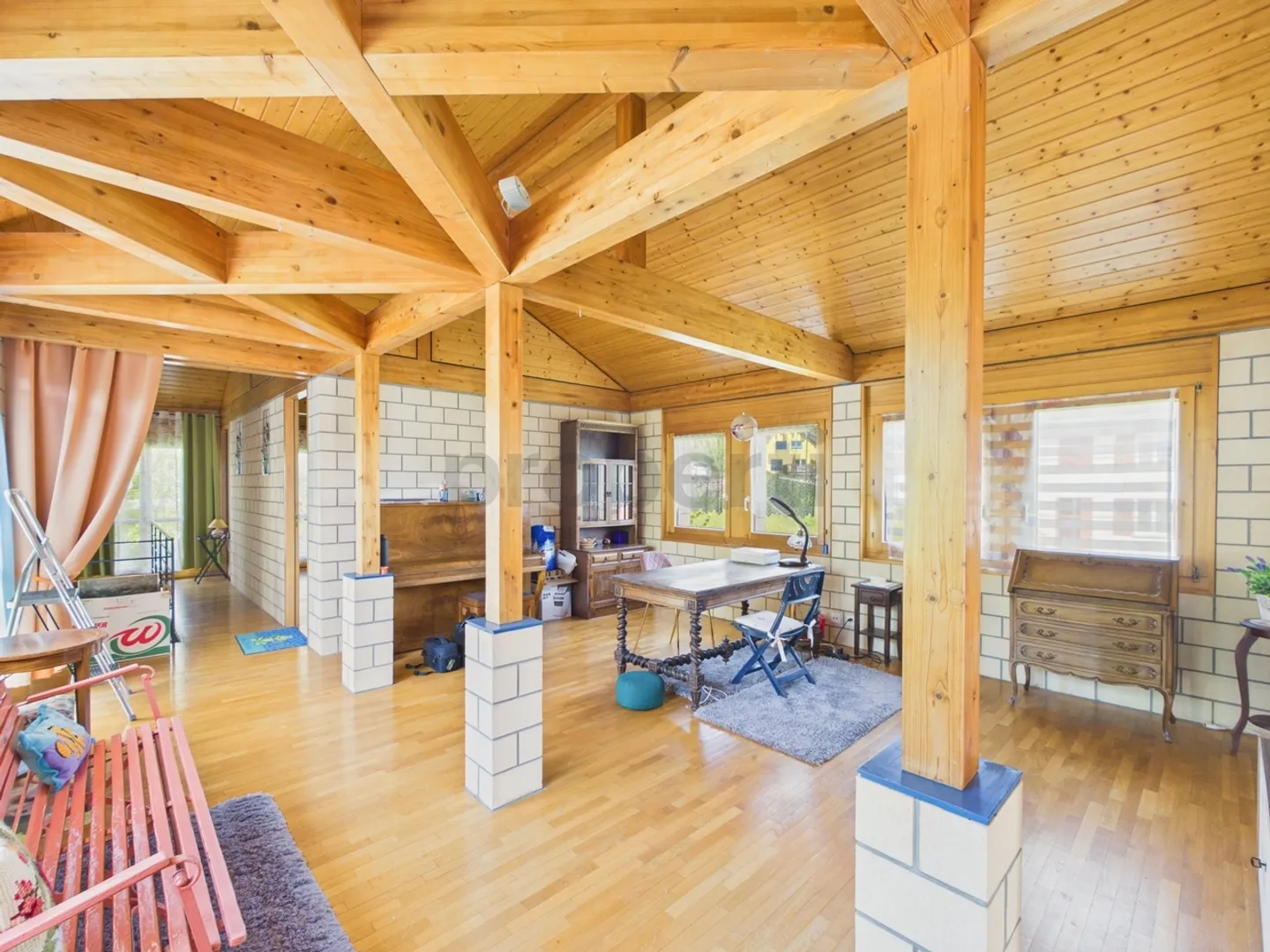 Ampia casa unifamiliare con 6 stanze e vista libera - Foto 7 di 13