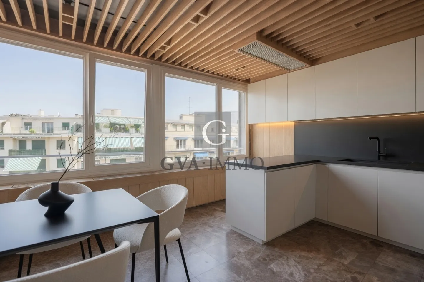 Luxurious Duplex in Champel - Photo 4 of 7