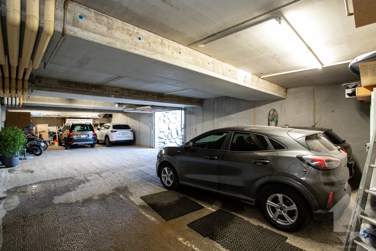 Beautiful 4.5-room apartment on the ground floor of a chalet - Photo 13 of 15