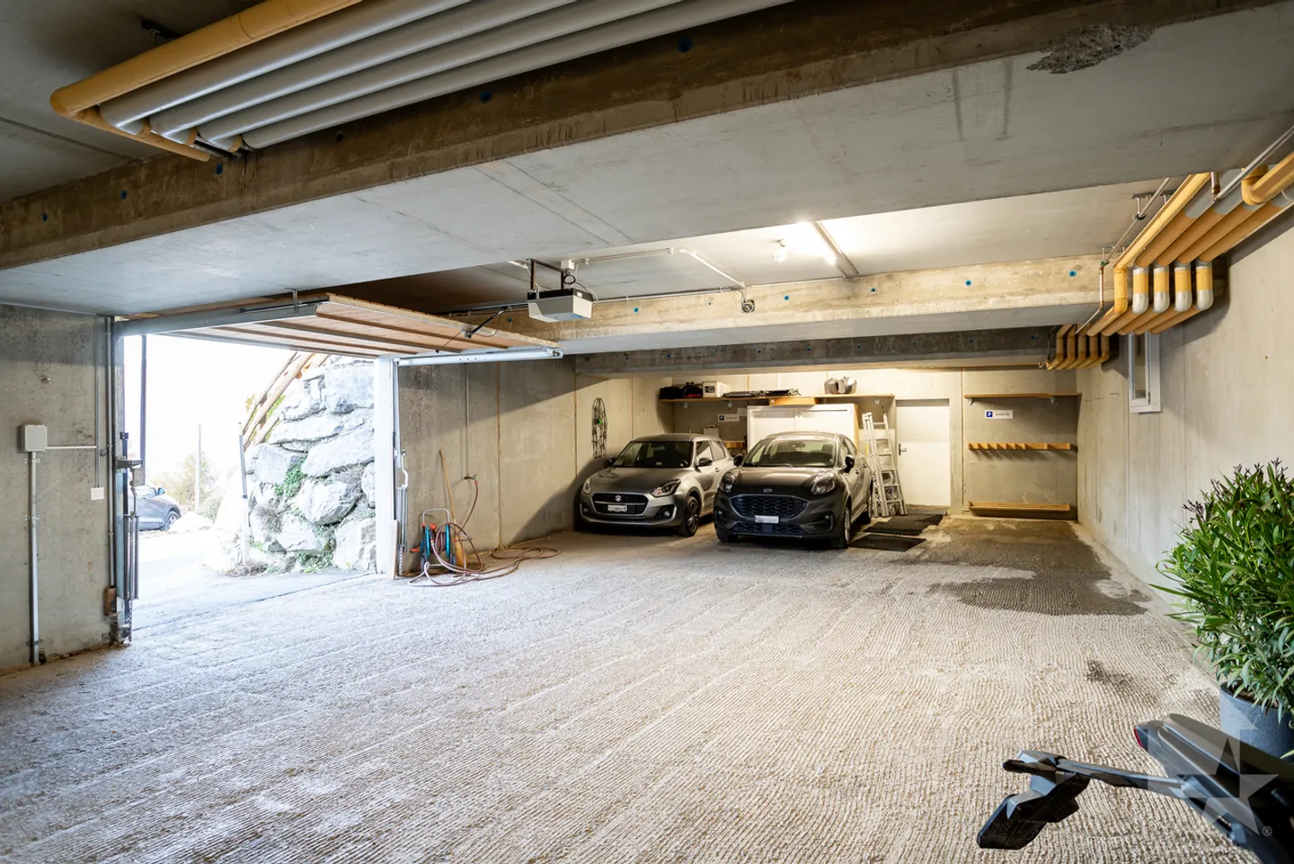 Beautiful 4.5-room apartment on the ground floor of a chalet - Photo 14 of 15