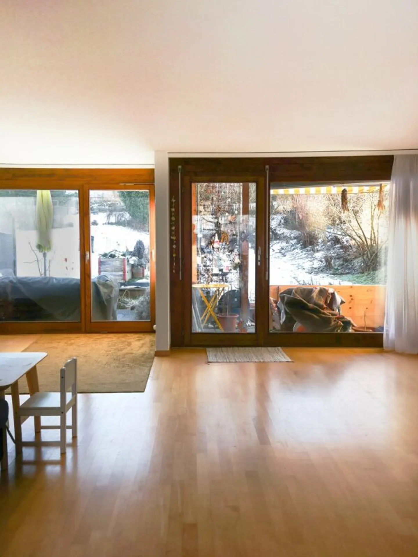 Casa unifamiliare di 5,5 stanze, a schiera - Foto 2 di 12