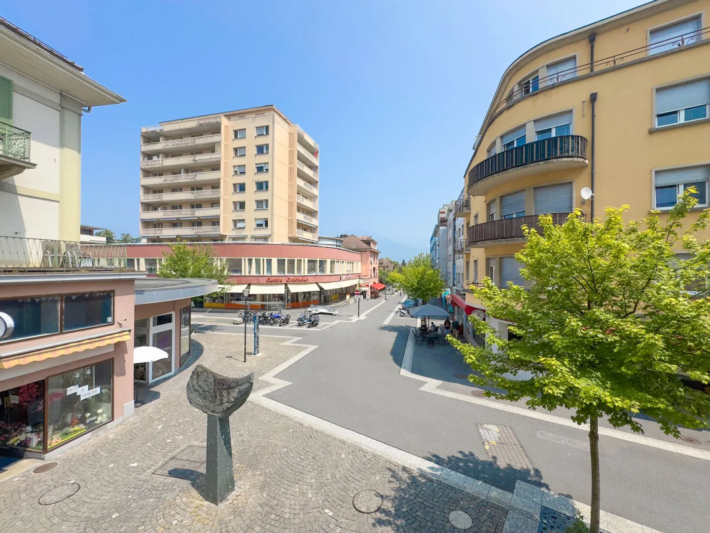 Spazio commerciale idealmente situato nel centro di Monthey. - Foto 8 di 11