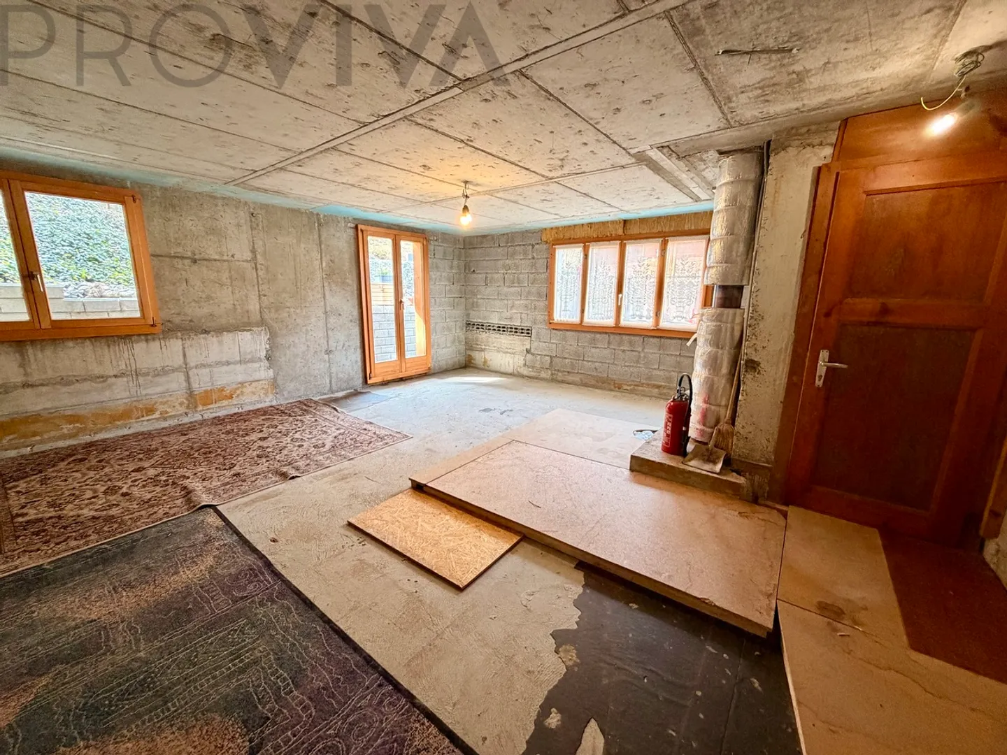 Authentic Charm and Modern Comfort - Photo 5 of 6