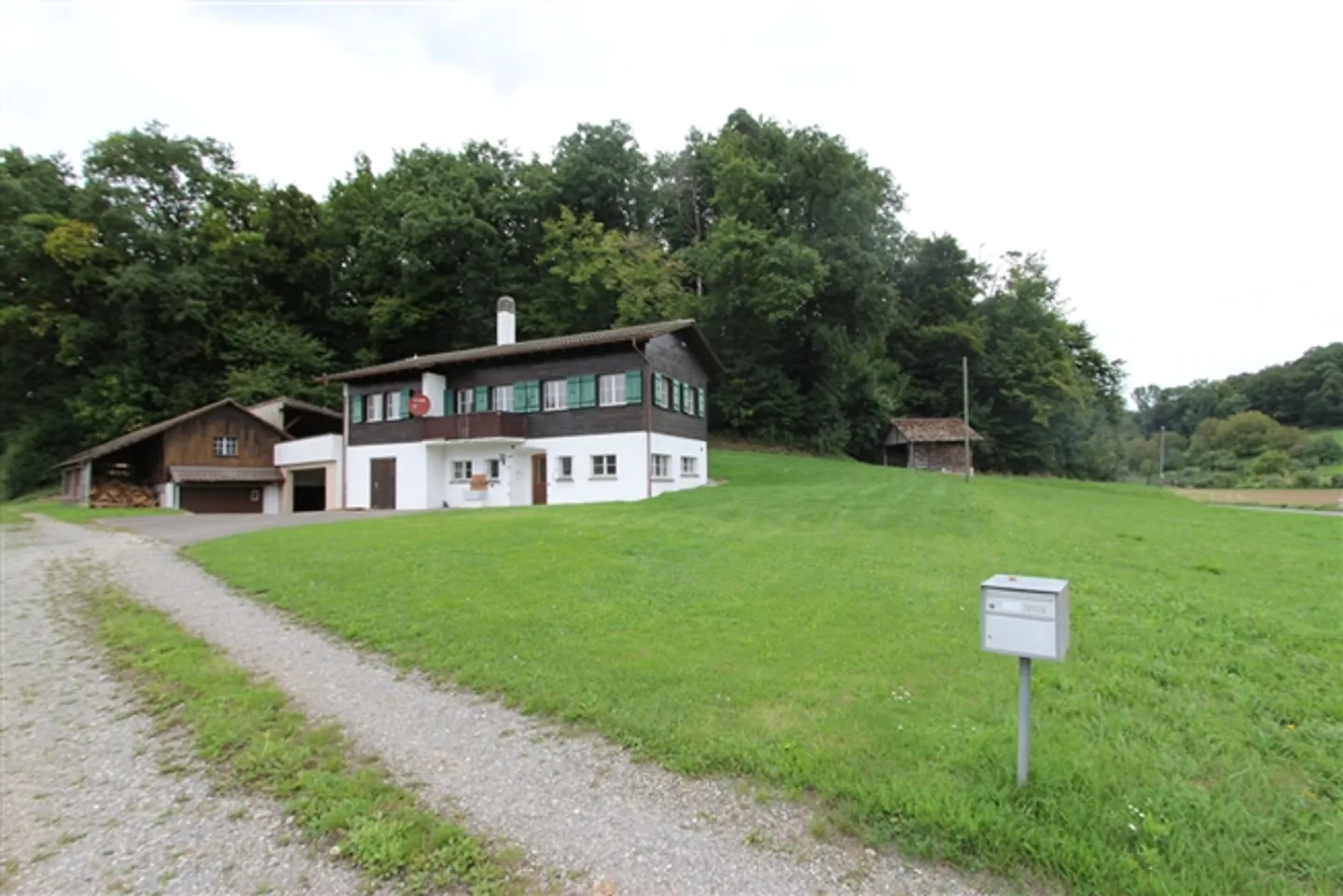 unique - quiet - agricultural - Photo 1 of 17