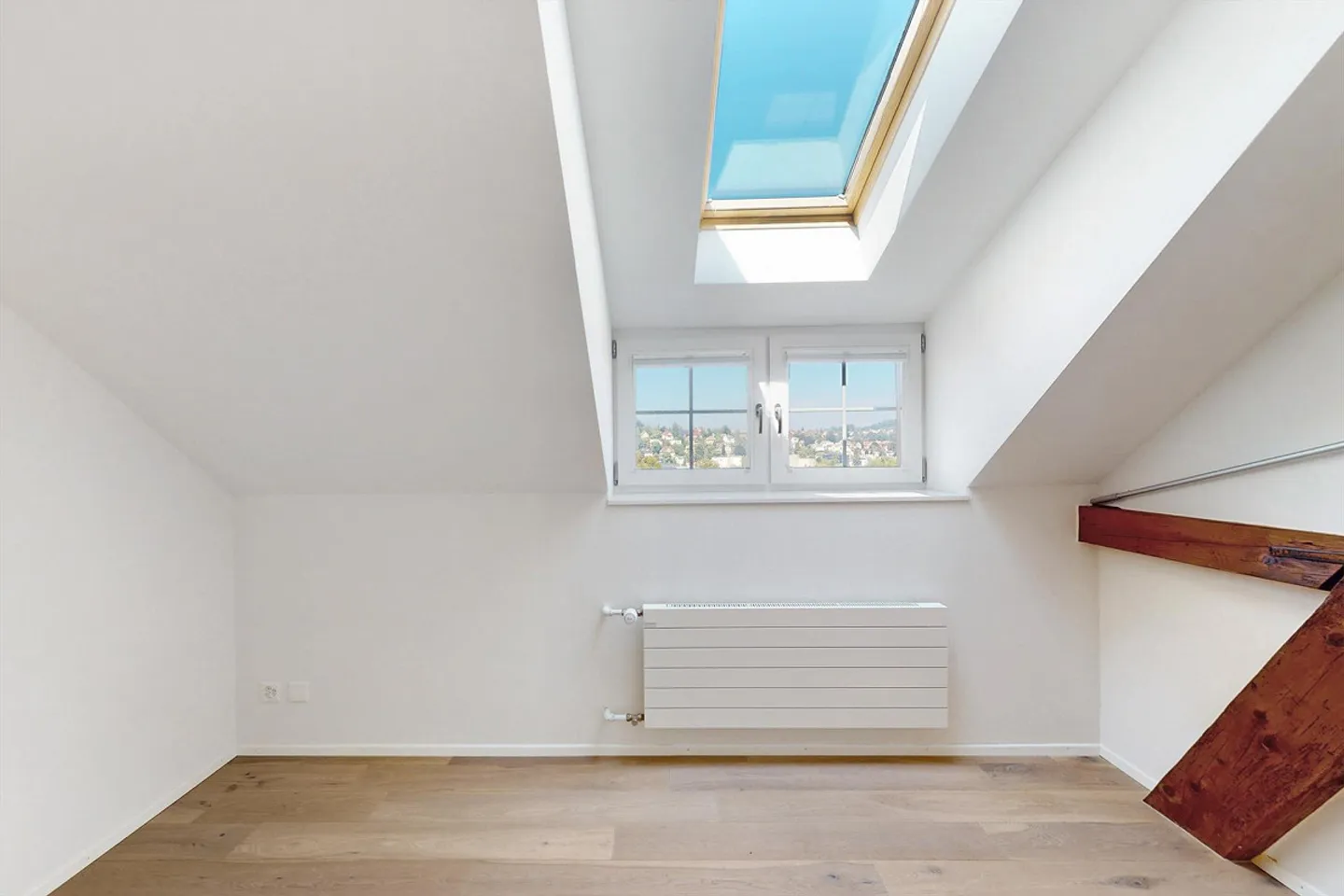 Jewelry for rent! - Photo 9 of 10